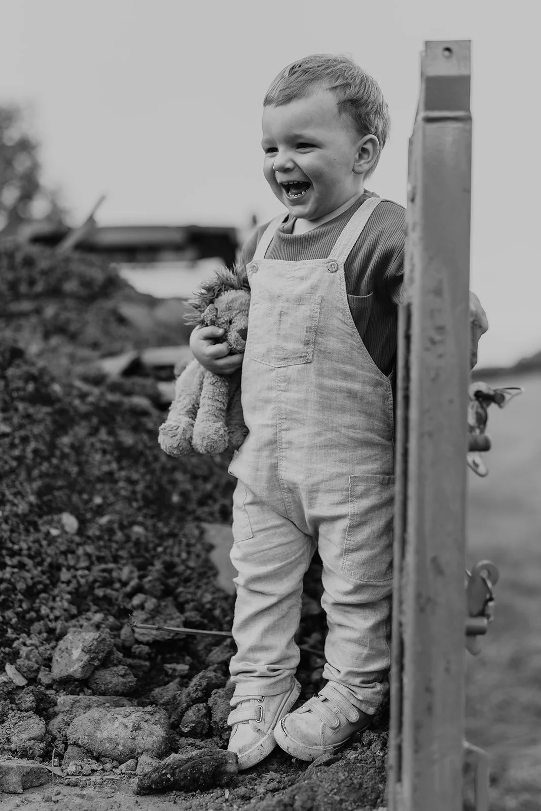 Nancy_Ross_Family_Photographer_Hana_Dallimore_Photo_Film-113.jpg