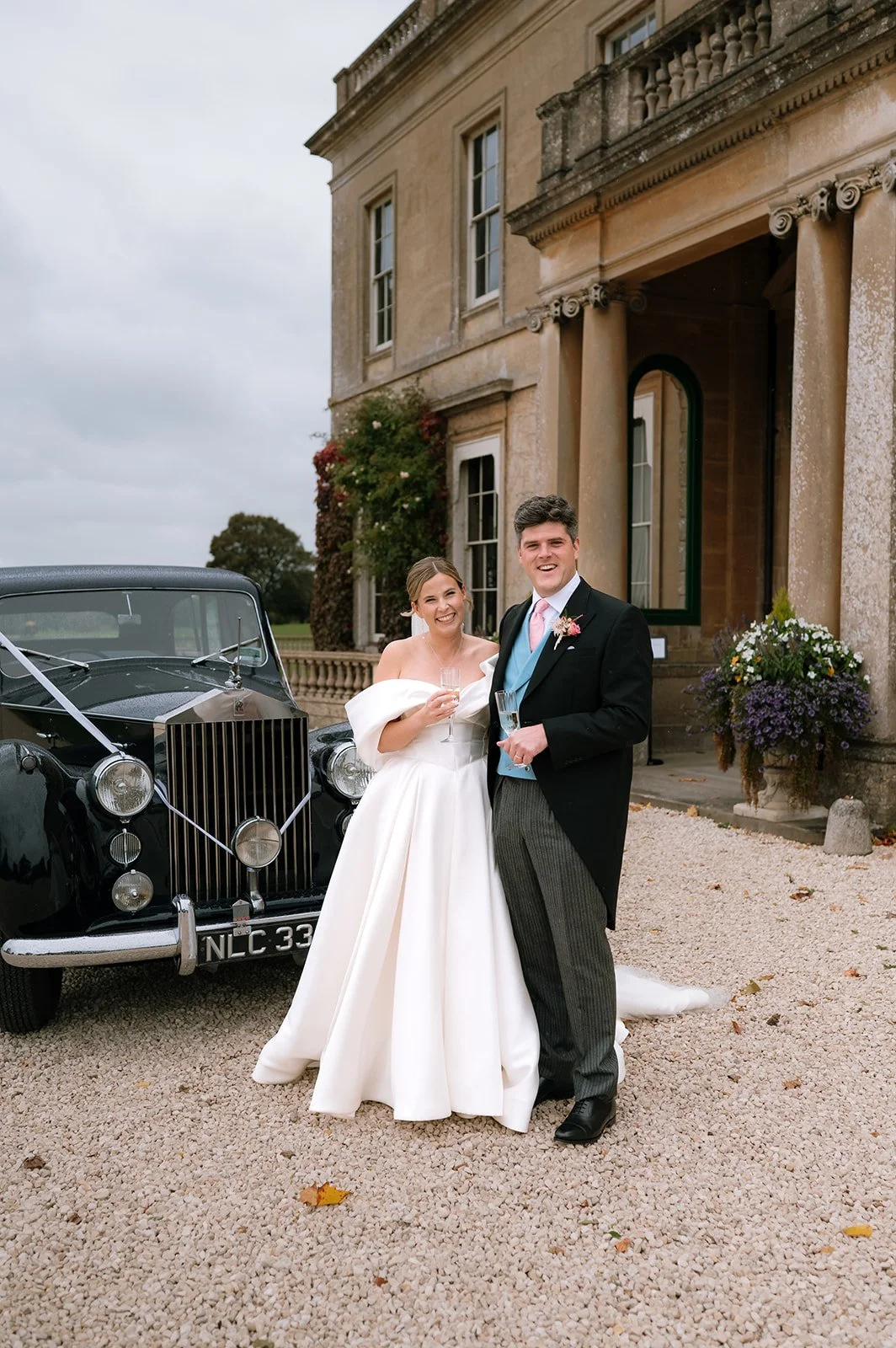 Holly_Jack_Hartham_Park_Hana_Dalllimore_Photo_Film_Wedding_Photography-498.jpg