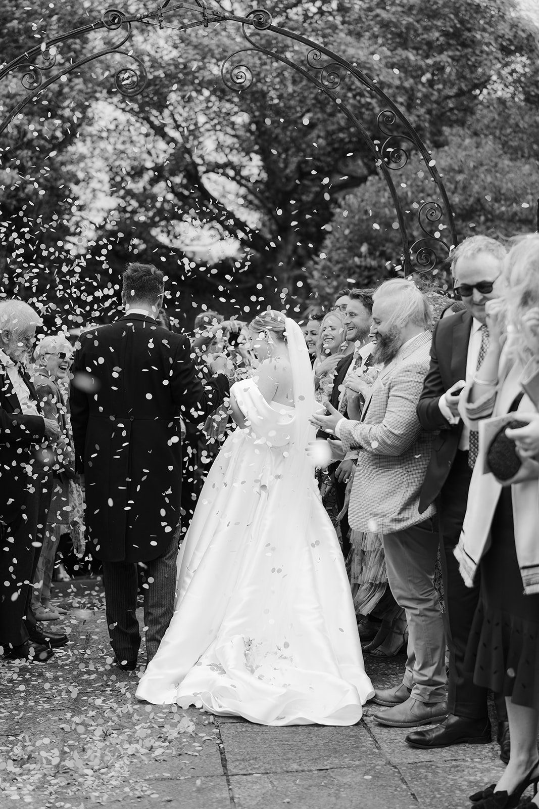 Holly_Jack_Hartham_Park_Hana_Dalllimore_Photo_Film_Wedding_Photography-443.jpg
