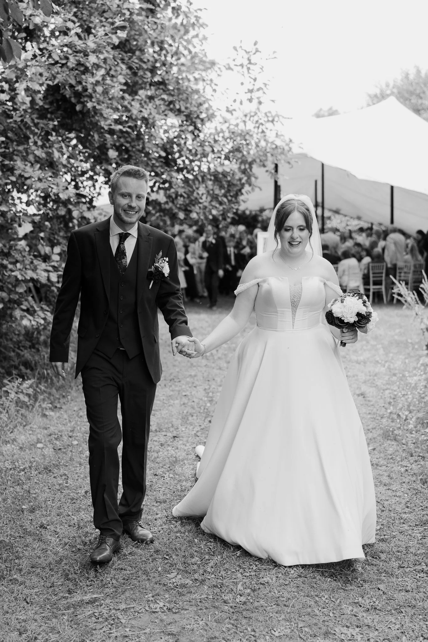 secret-valley-wedding-somerset-30.jpg