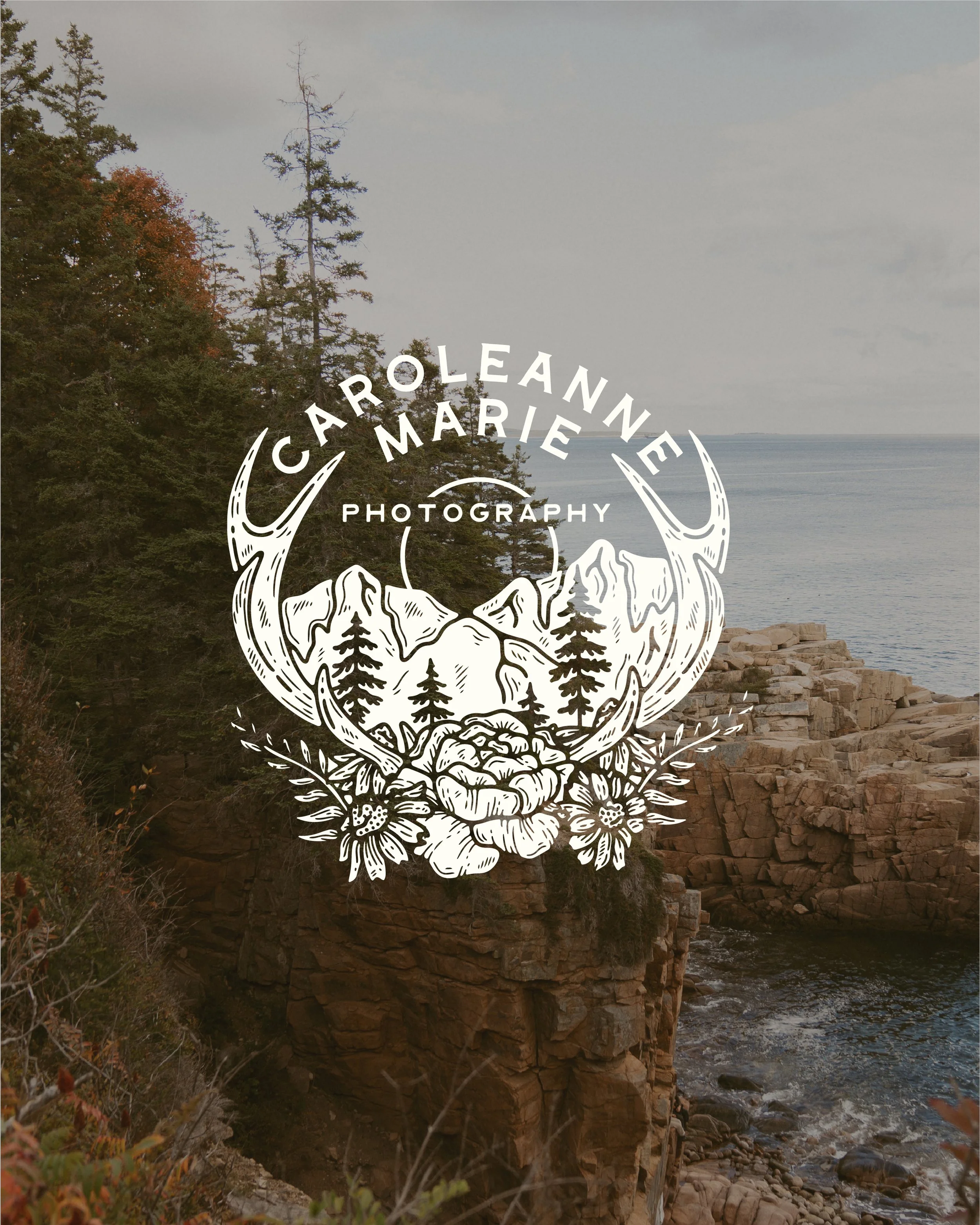 Caroleanne Marie Photography designed by Cindy Roaming Designs