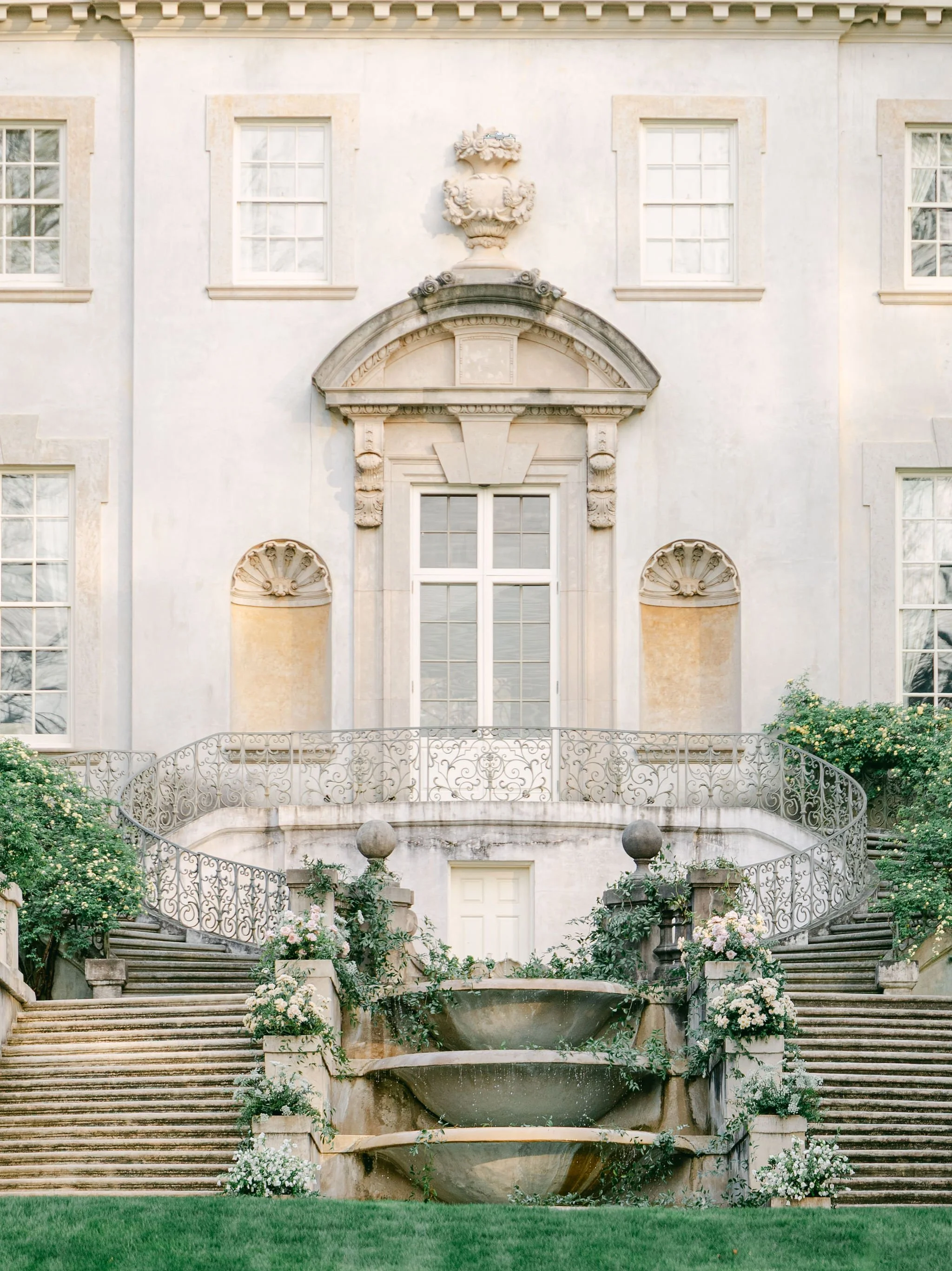 AnneTroxelPhotography-SSAA-Swan-House-Atlanta-Intrigue-Designs-302.jpg