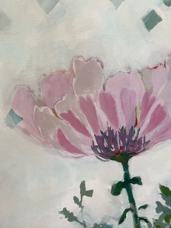 Blooming into 2026 with original floral paintings by Sara Cameli🌿🪻

These gorgeous artworks feature organic, botanical motifs with geometric patterns. Sara&rsquo;s soft colors and delicate subjects make for an incredibly pleasing composition!! View