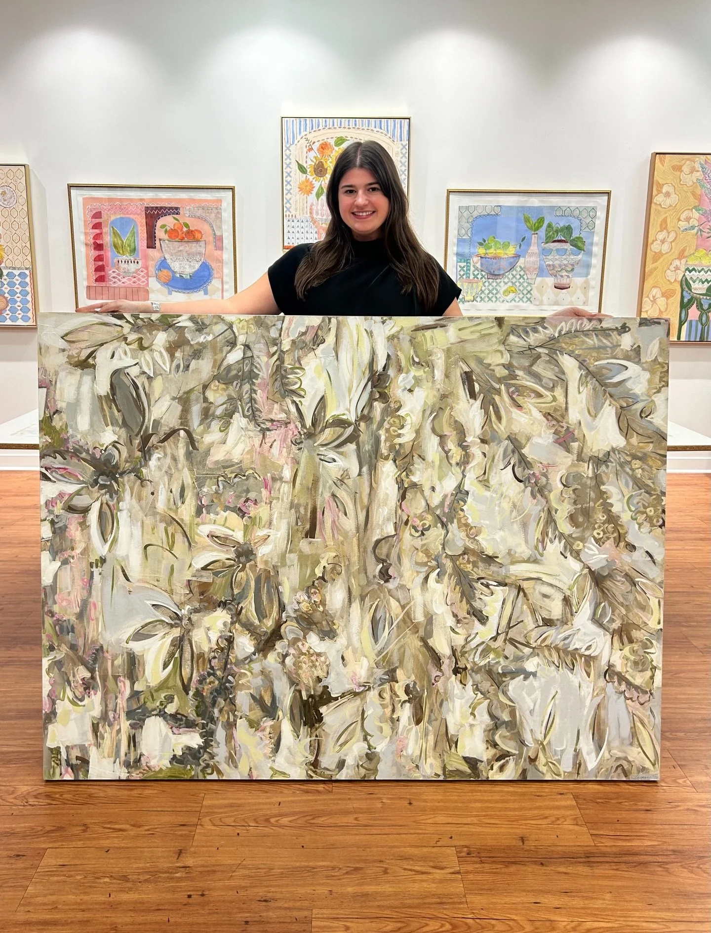 How fab are these new oil paintings by Thomasa Seymour!!? Thomasa Seymour is a fine artist from Atlanta, GA who primarily works with oil on panel. Her original paintings reflect her love for nature 🪶🌸 

Come see us (and these stunning paintings) to