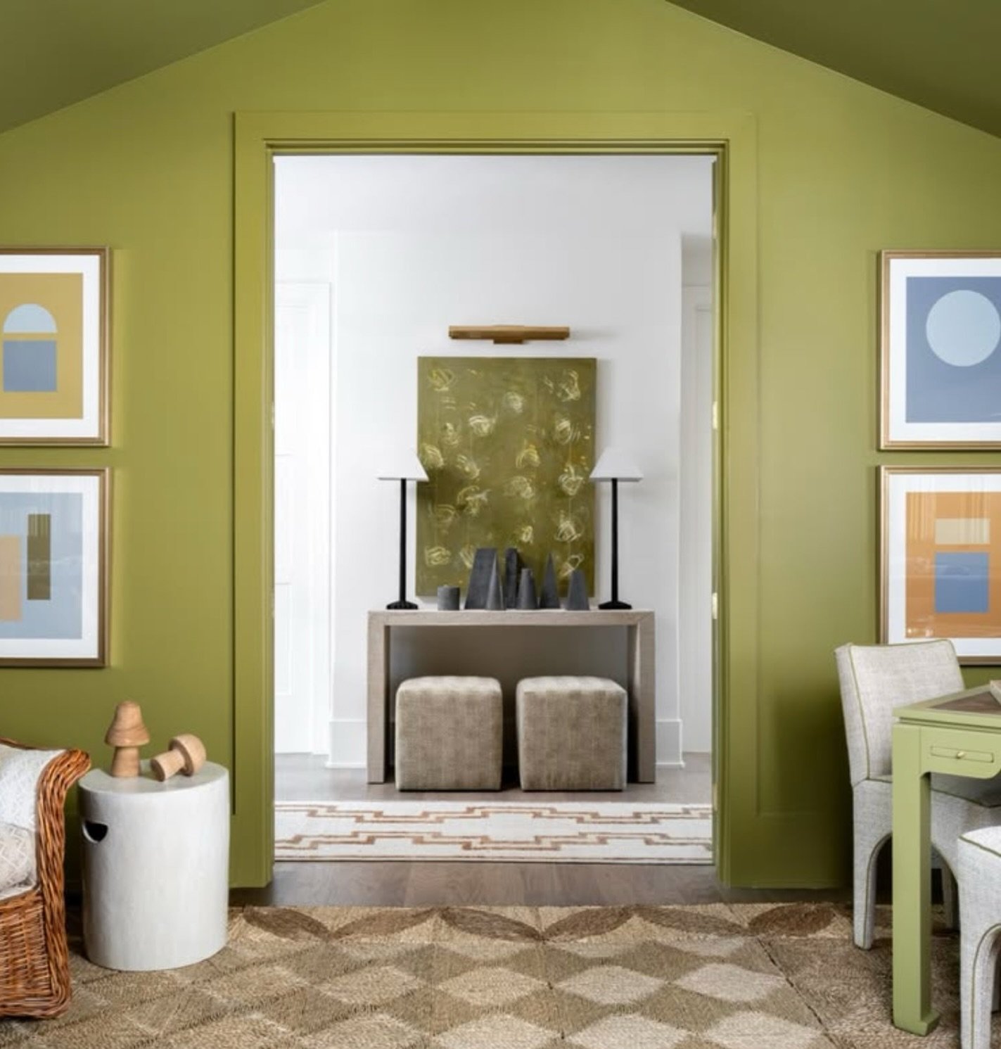 Green with envy 💚

Love spotting this @kristinblakeney painting in Atlanta Homes &amp; Lifestyles Magazine this month. This gorgeous green painting was featured in the Serenbe Showhouse and is available for purchase through Gregg Irby Gallery. 

Int