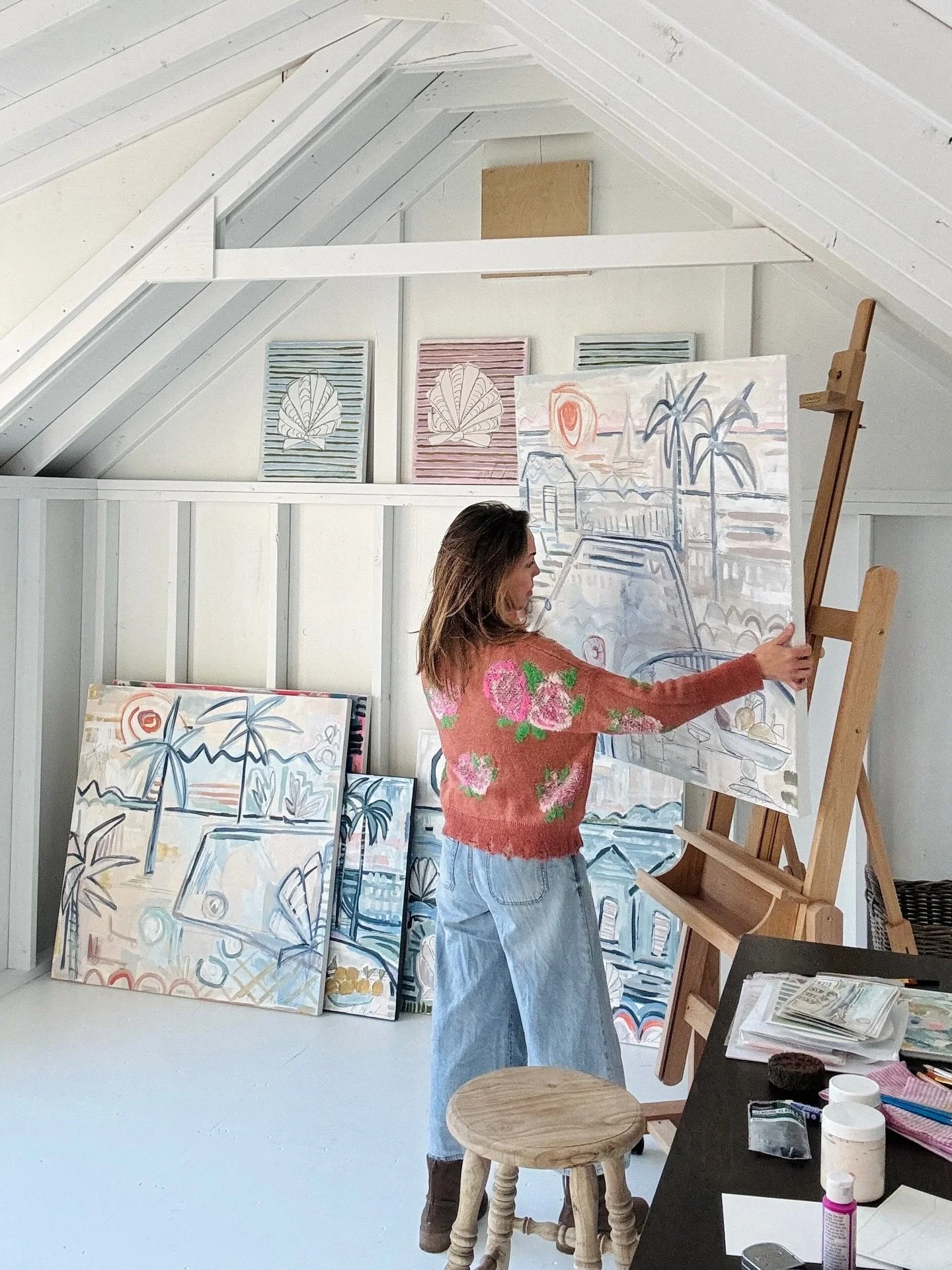 Chasing that forever-summer feeling 🥂 

New coastal paintings by Massachusetts-based artist Erin Clark have arrived. Soft horizons, airy palettes, and that peaceful seaside energy that makes every day feel like a getaway. These one-of-a-kind paintin