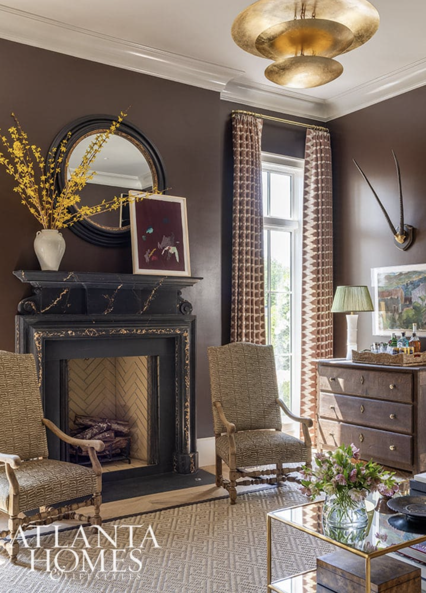 AK Hardeman  
Design by Chris Holt  
Photography by Jeff Herr  
As Seen in Atlanta Homes & Lifestyles  