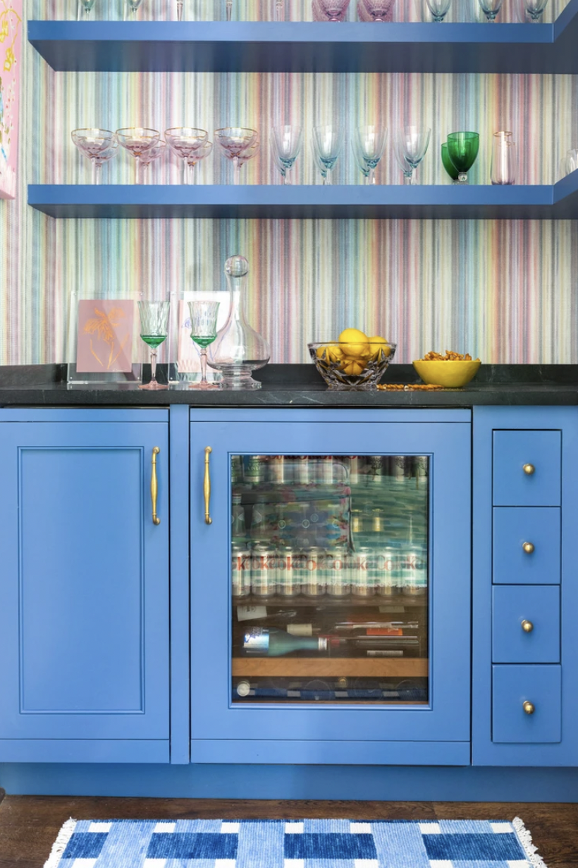 Kristin Shearer  
Design by Colordrunk Designs  
Photography by Heidi Harris Photography  