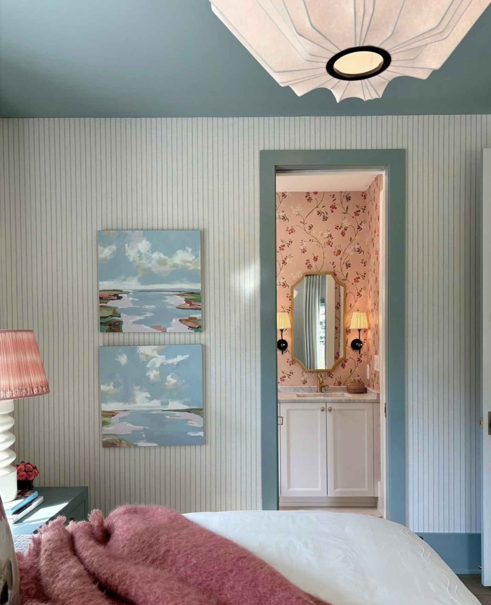 Ritva Porter  
Design by Benton Parker Interiors  
Photography by Jeff Herr  