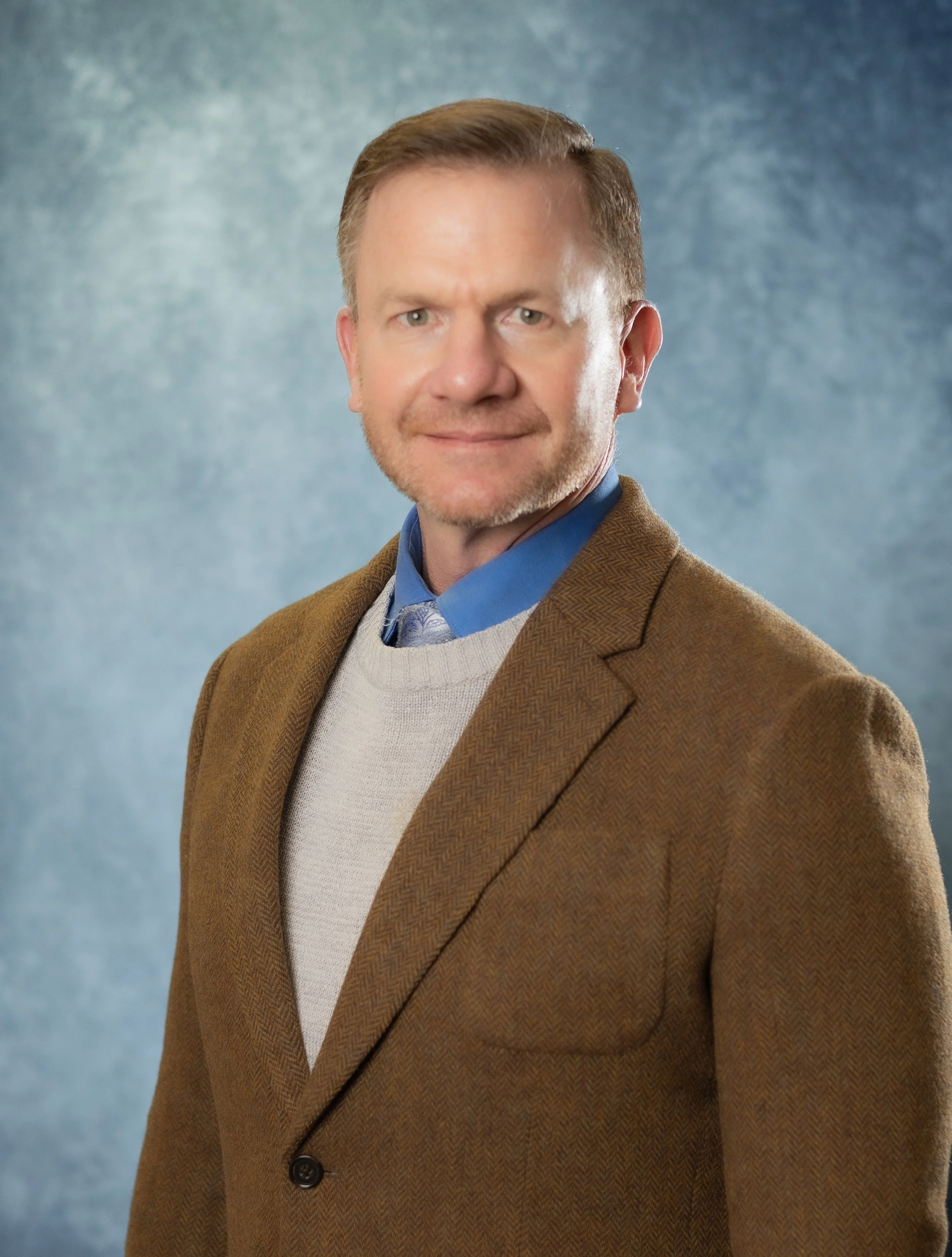 professional corporate portrait for branding or linkedin