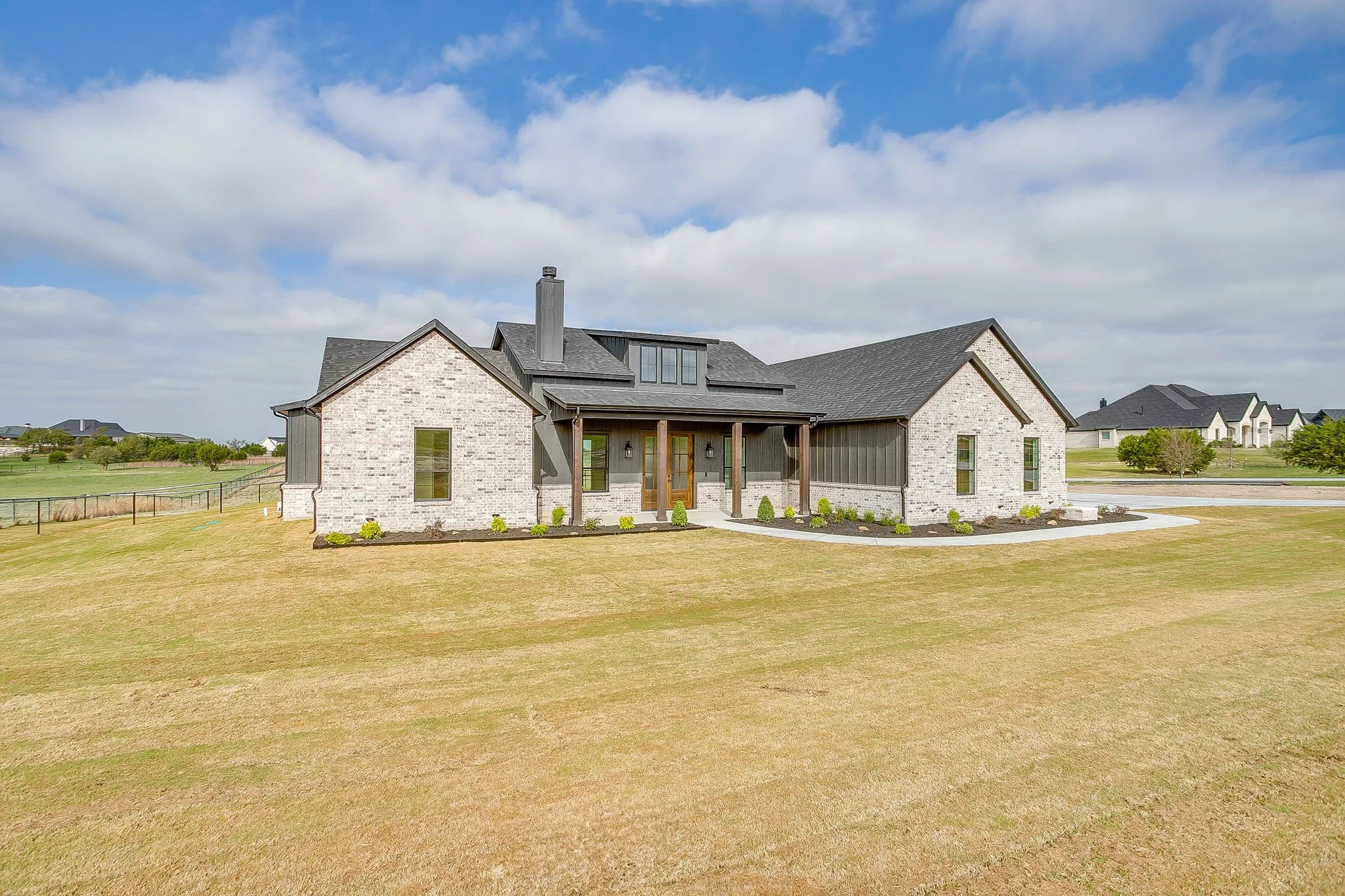 1034 Kingsley Ct (1 of 45).jpg