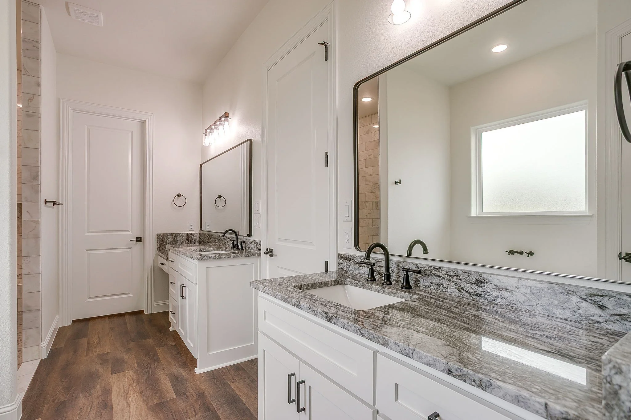 1034 Kingsley Ct (32 of 45).jpg