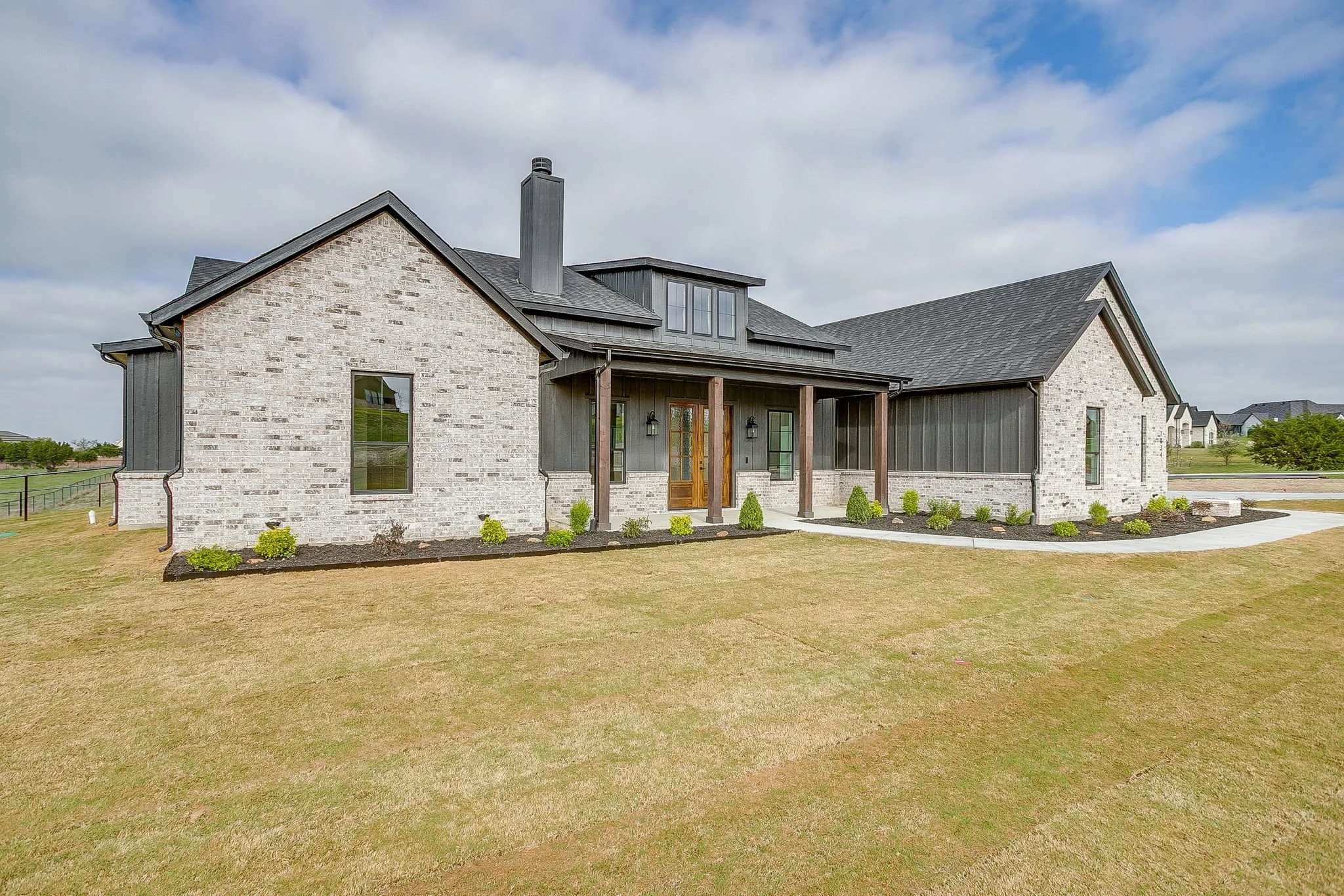 1034 Kingsley Ct (2 of 45).jpg