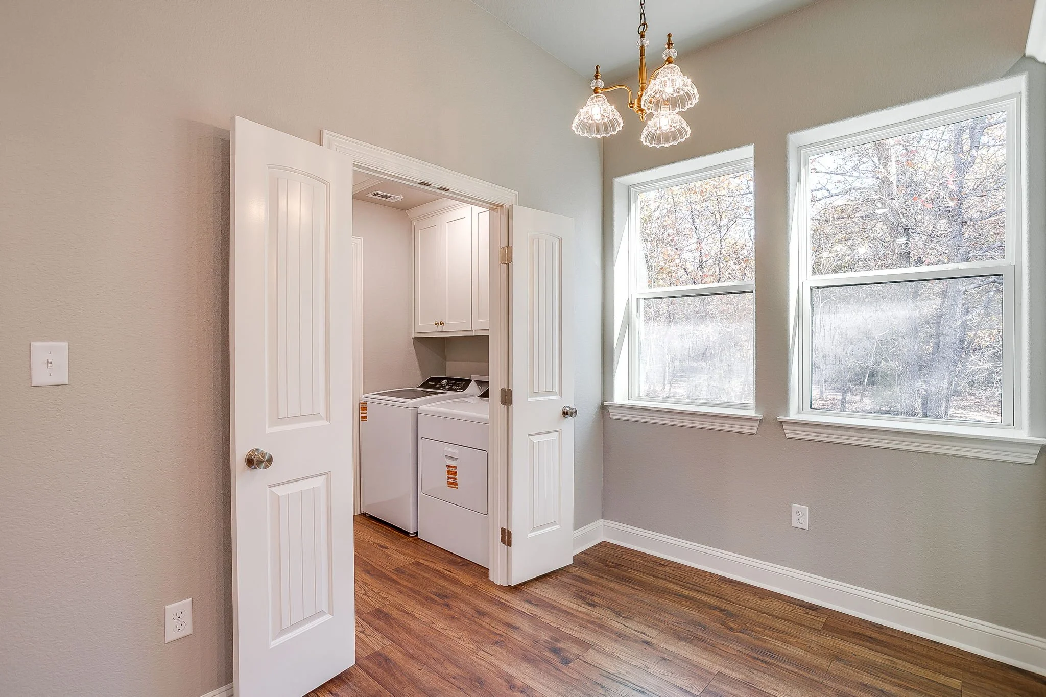 2013 Dolly Dr (9 of 20).jpg