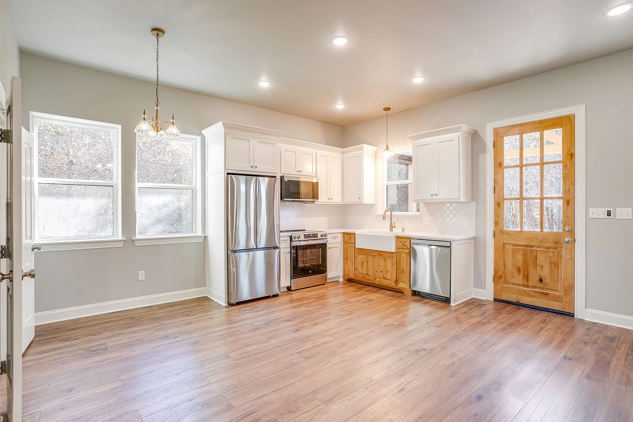 2013 Dolly Dr (8 of 20).jpg
