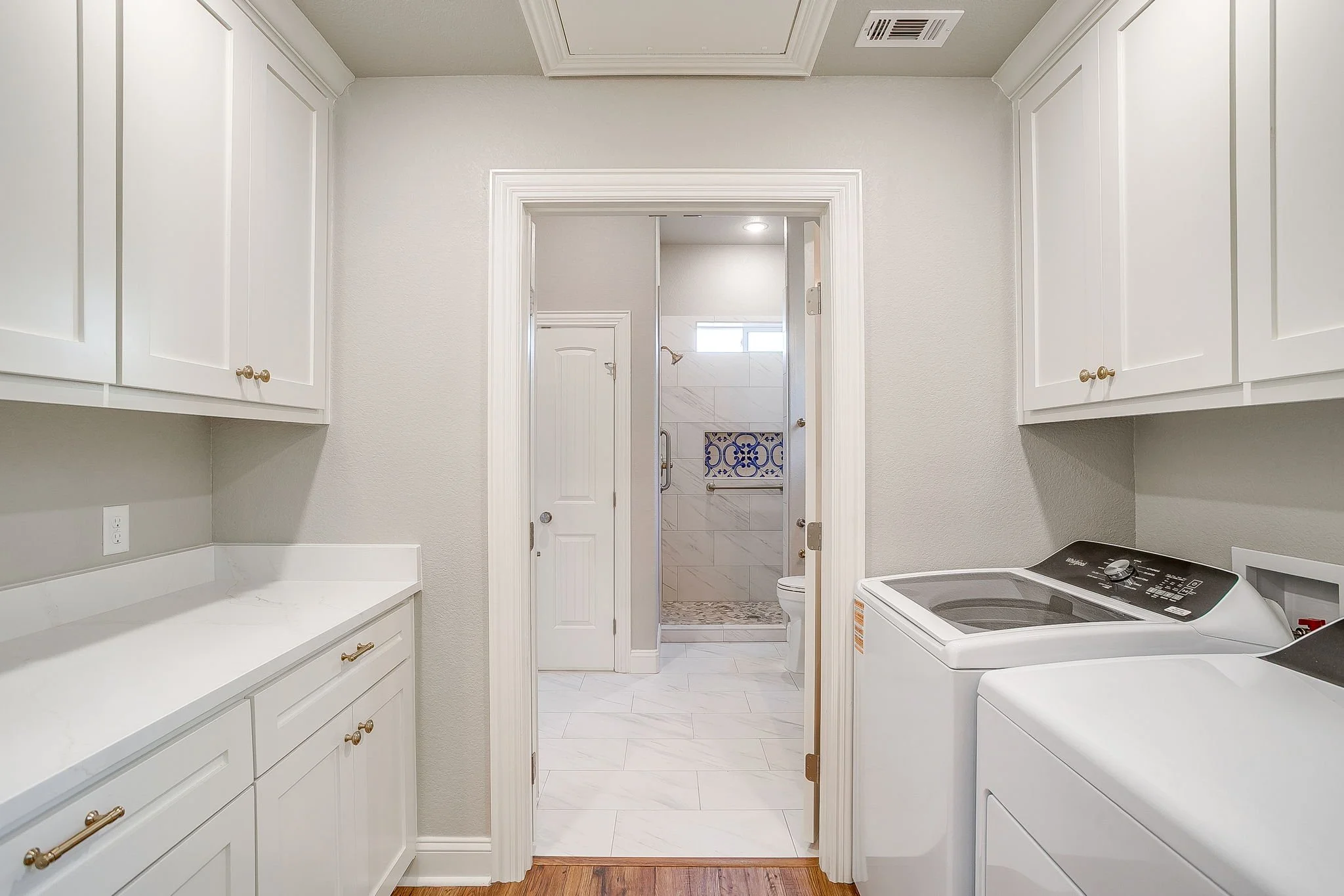2013 Dolly Dr (10 of 20).jpg