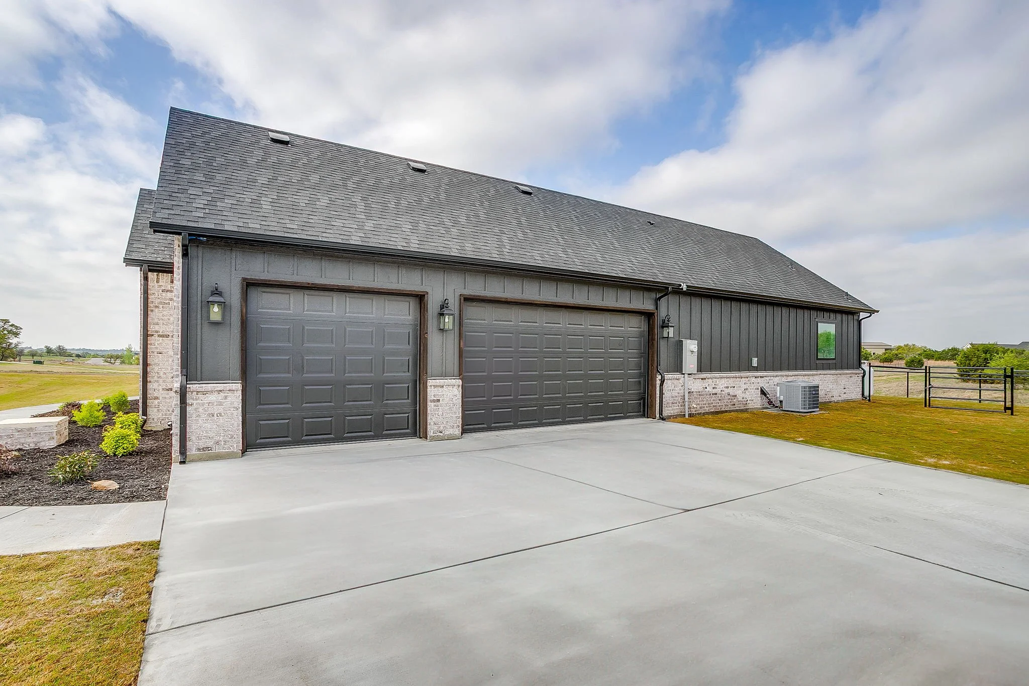 1034 Kingsley Ct (9 of 45).jpg