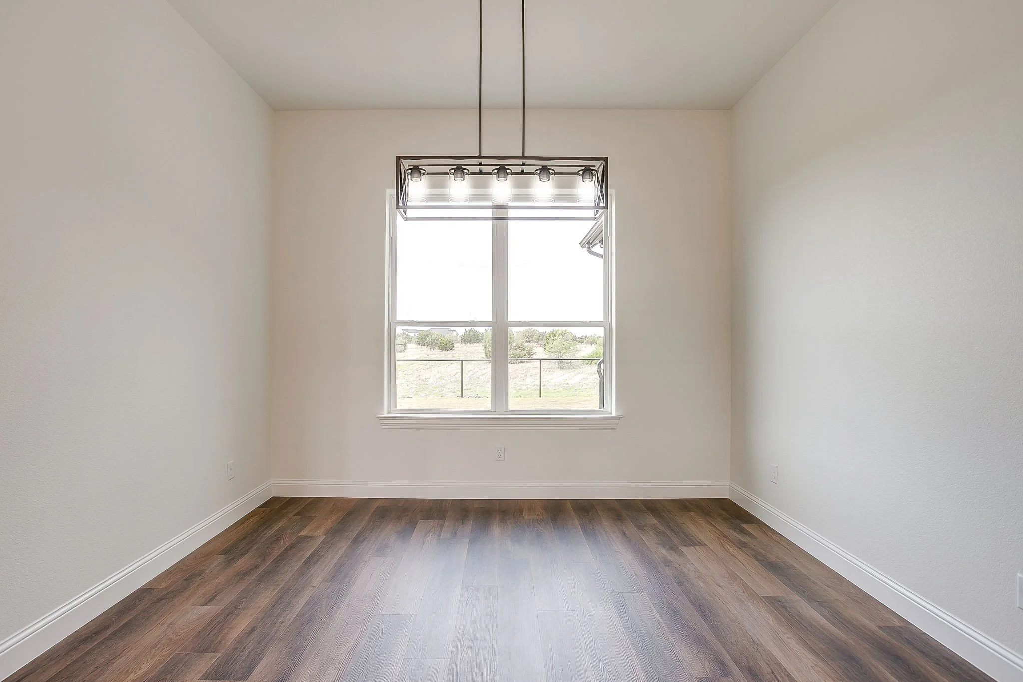 1034 Kingsley Ct (24 of 45).jpg