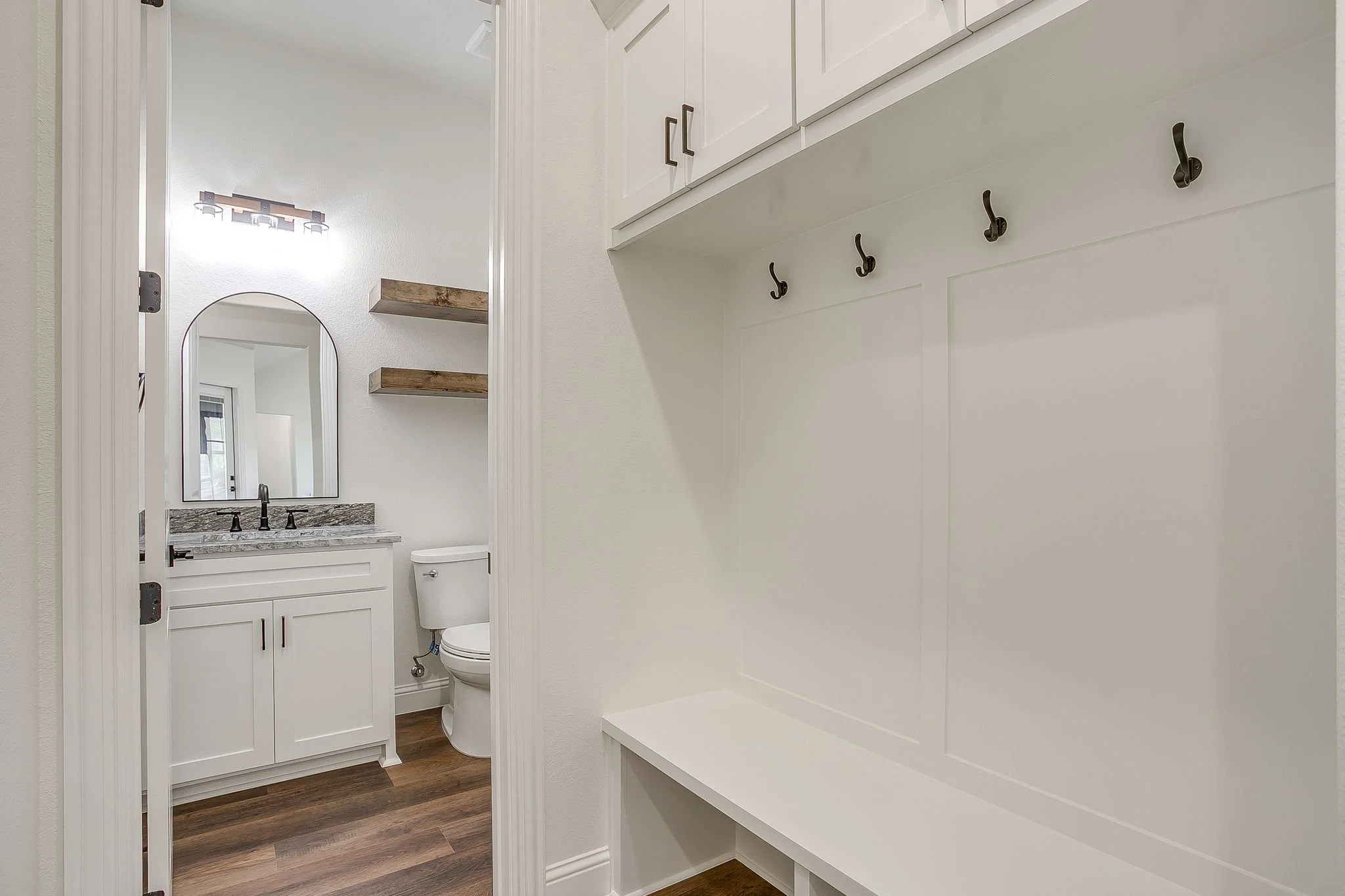 1034 Kingsley Ct (27 of 45).jpg