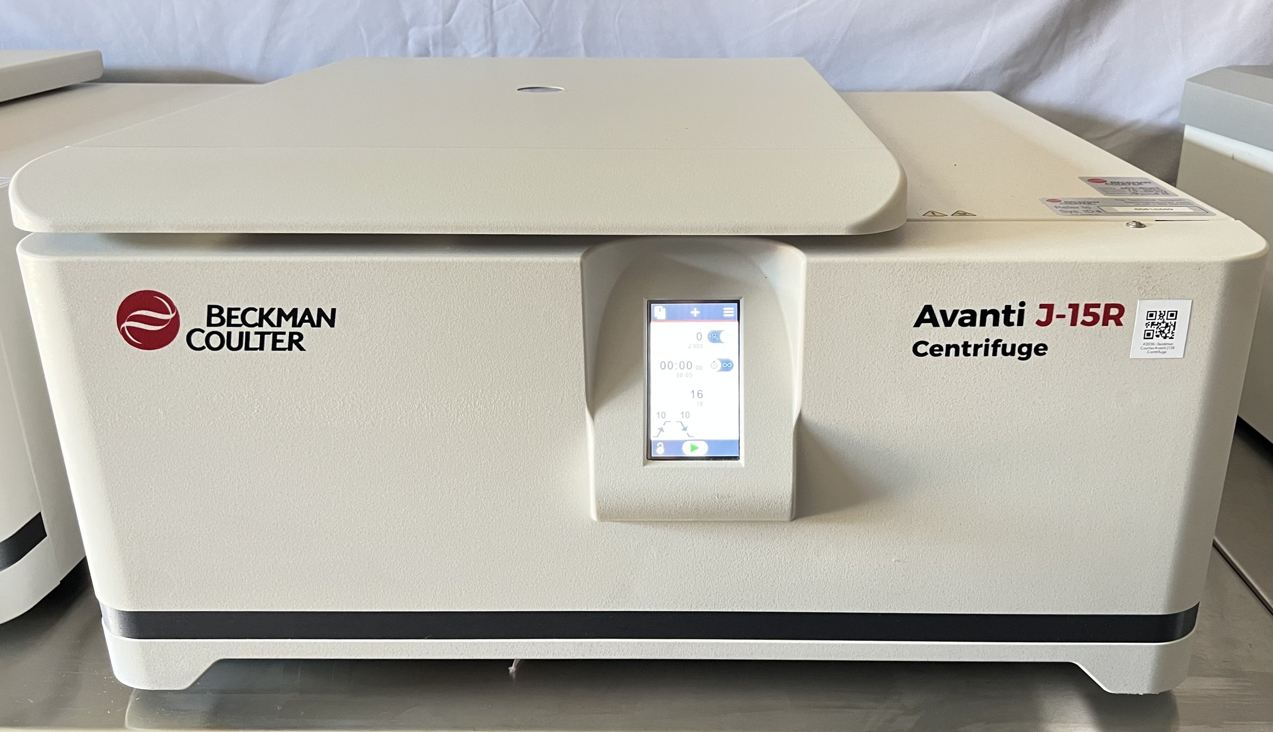 Beckman Coulter J-15R Benchtop Centrifuge