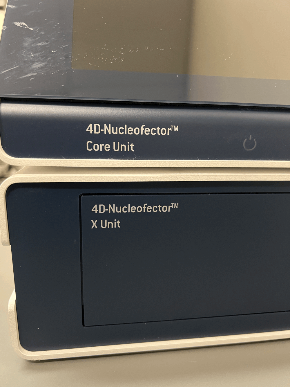 Lonza 4D-Nucleofector X-Unit AAF-1003X and Core Unit - Used - For