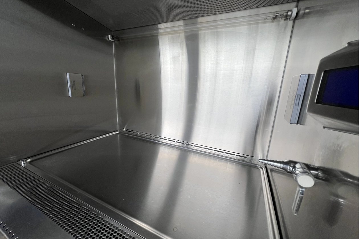 LabconcoBiosafetyCabinet4′_7.jpg