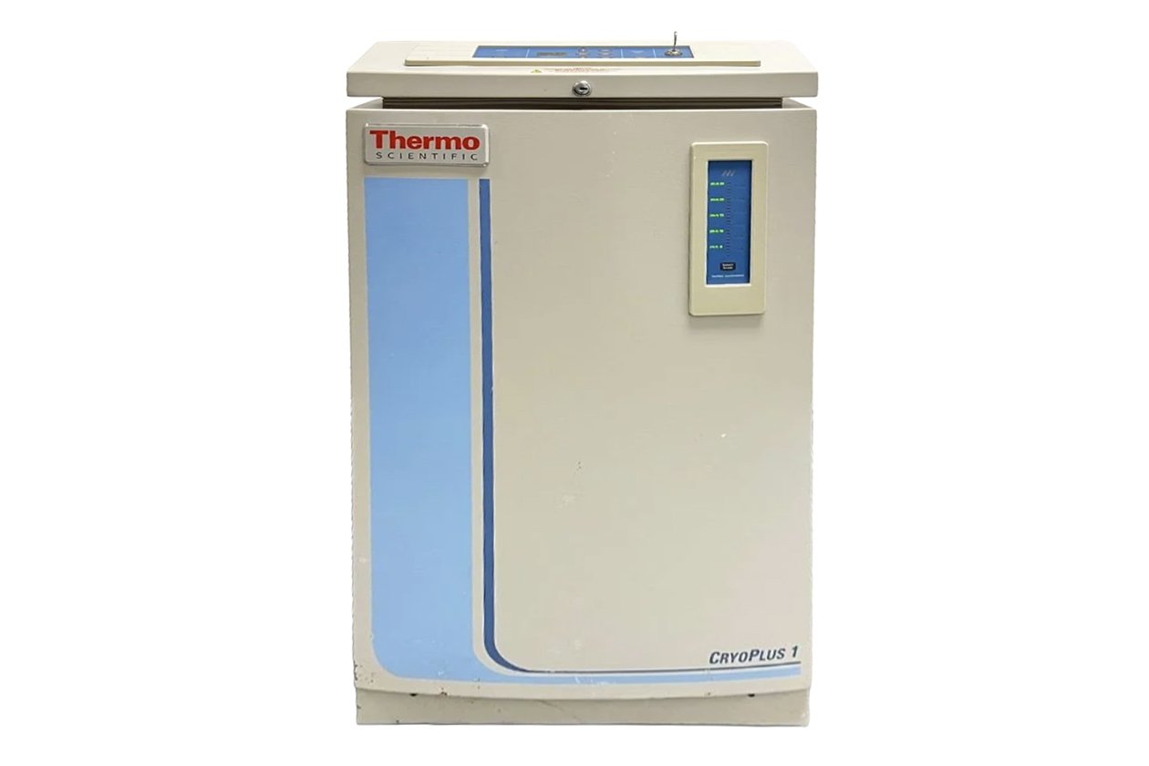 Thermo Scientific CryoPlus 1 Model 7400 90L LN2 Storage Tank w/ 6 Racks