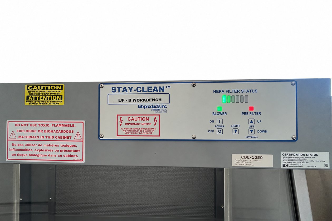 lab-products-cbe-1050-laminar-flow-workbench_7.jpg
