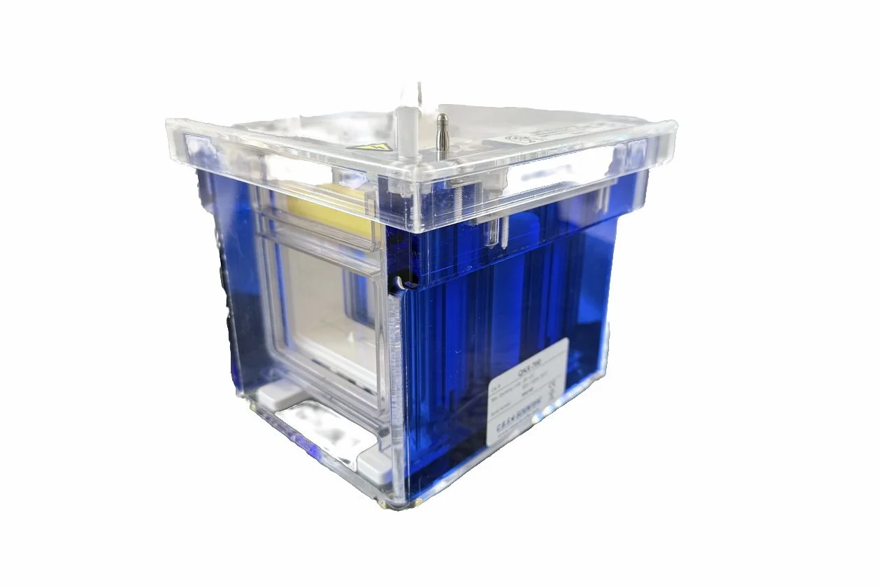 CBS Scientific QNX-700 Quadra Electrophoresis System