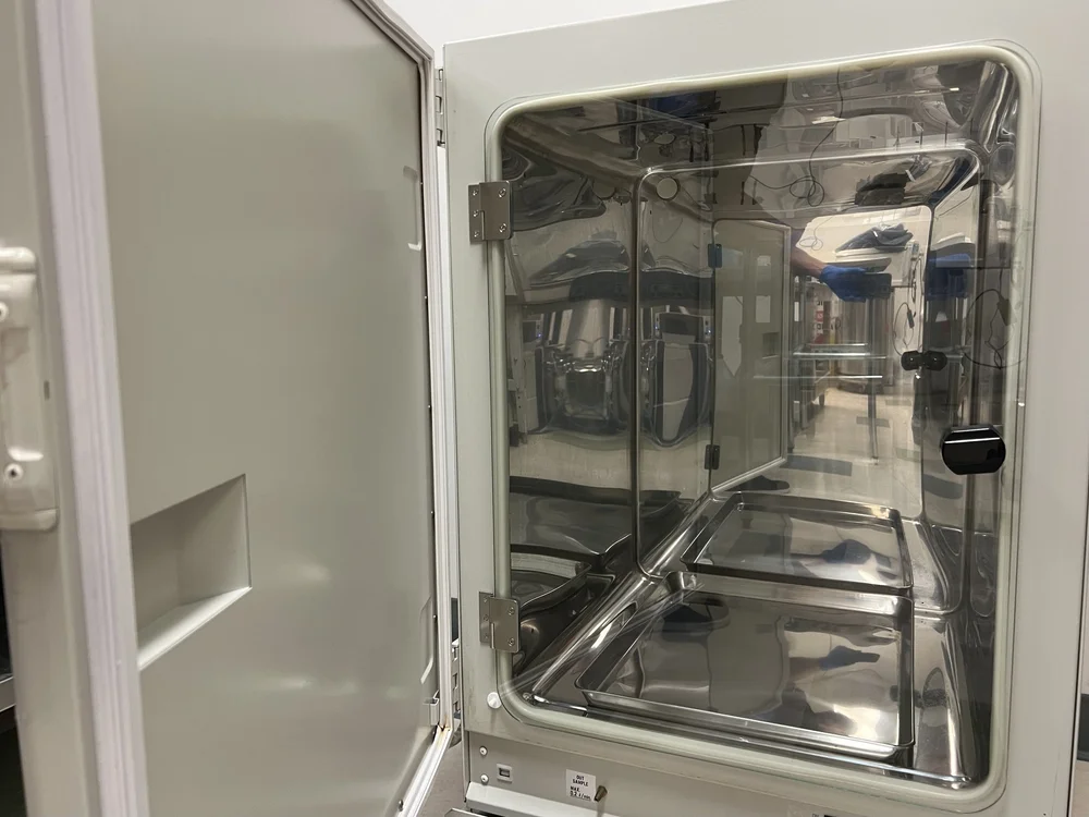 SANYO Copper Alloy CO2 Incubator — Lab Cycle Partners