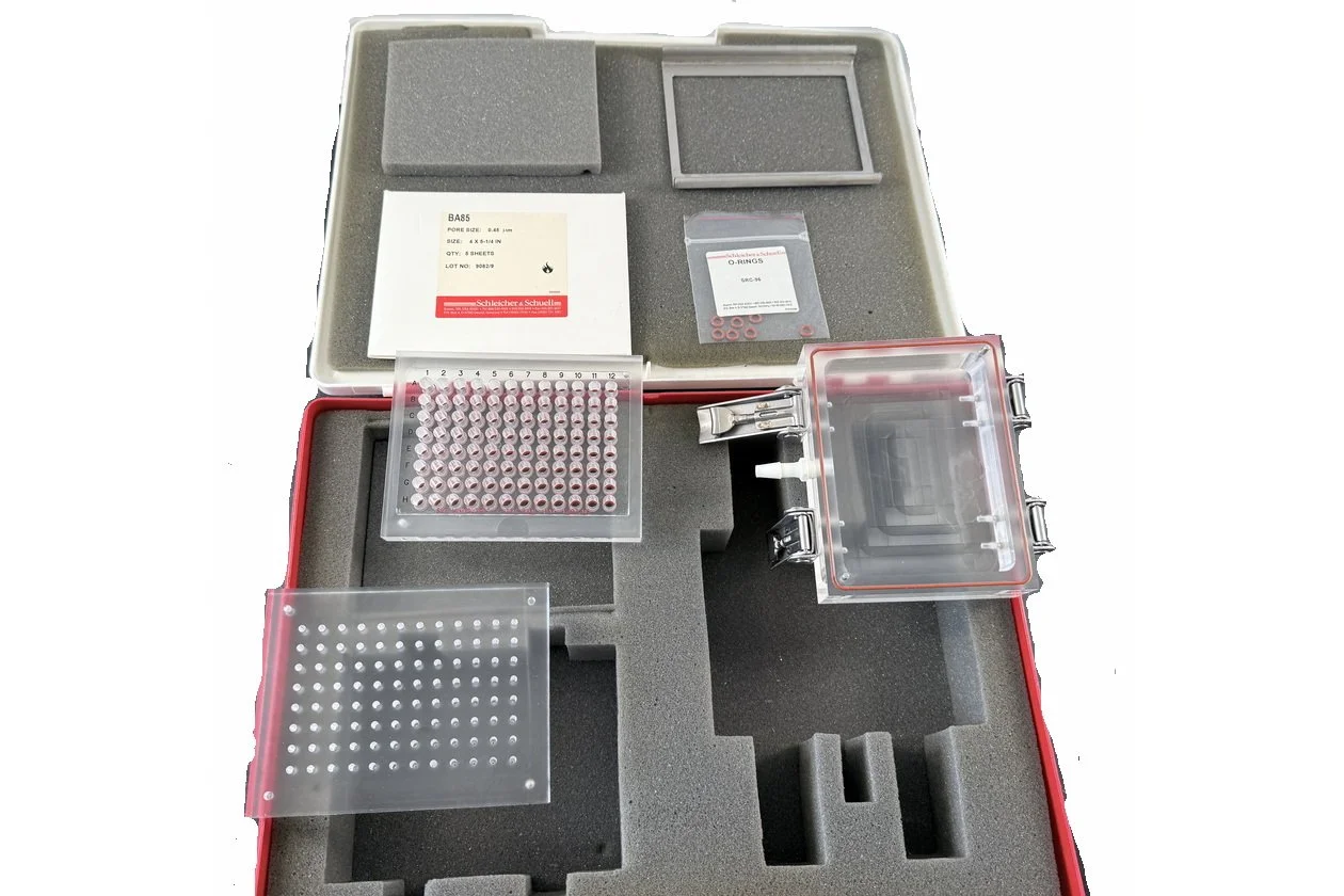 Schleicher and Schuell Mini Fold 1 Dot Blot System