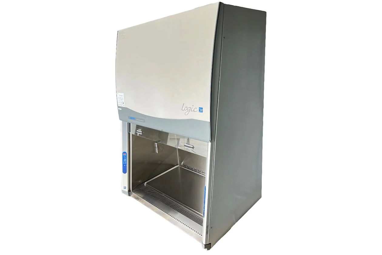 LabconcoBiosafetyCabinet4′_3.jpg