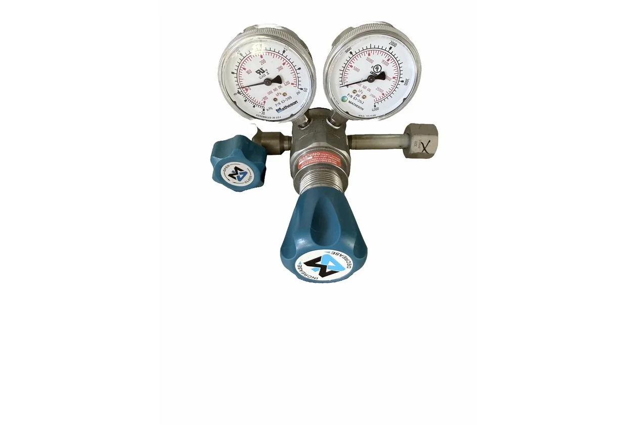 Matheson High Purity Gas Regulator SEQ3121AM320