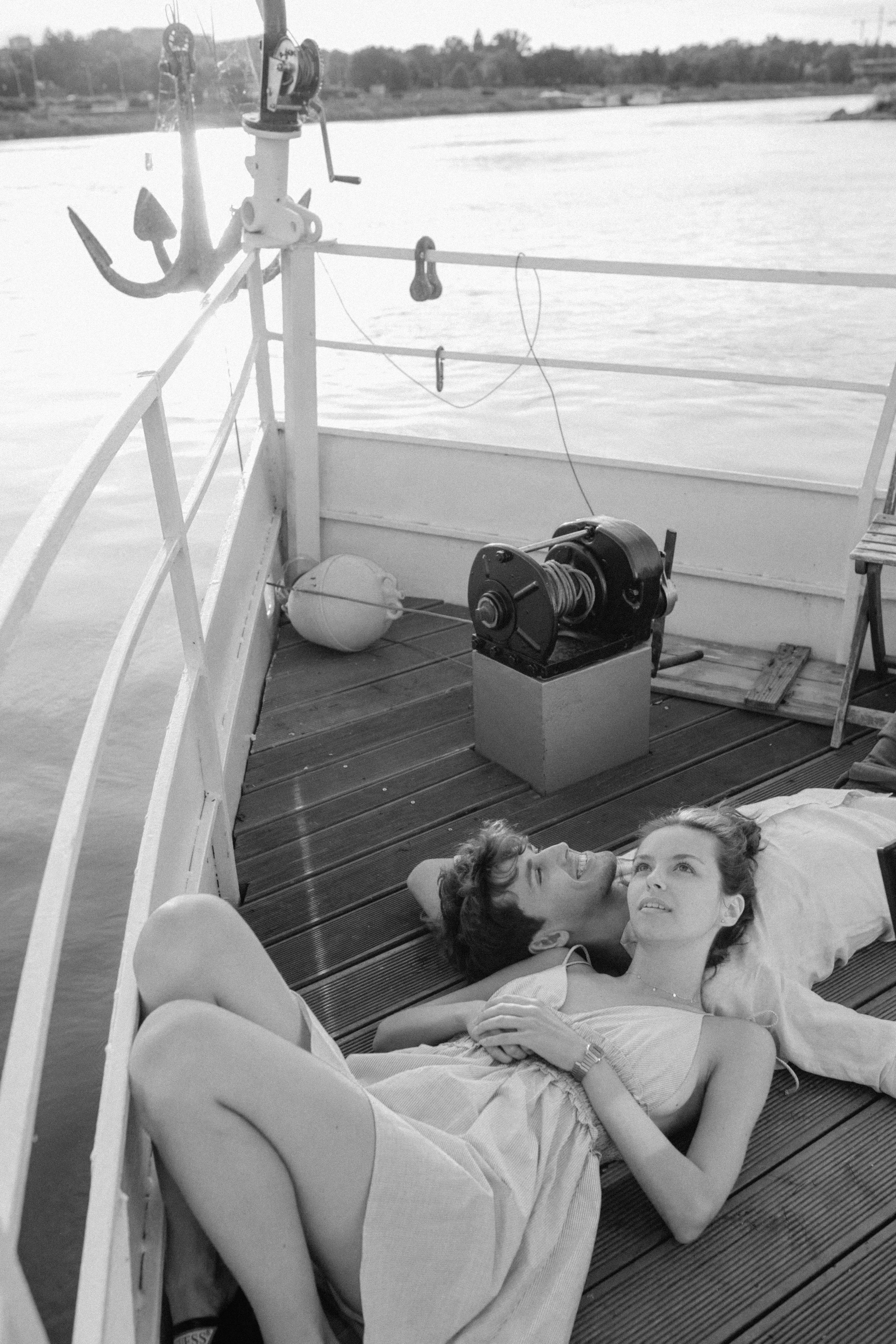 Summer Romance Books for Adults with Summer Fling Vibes