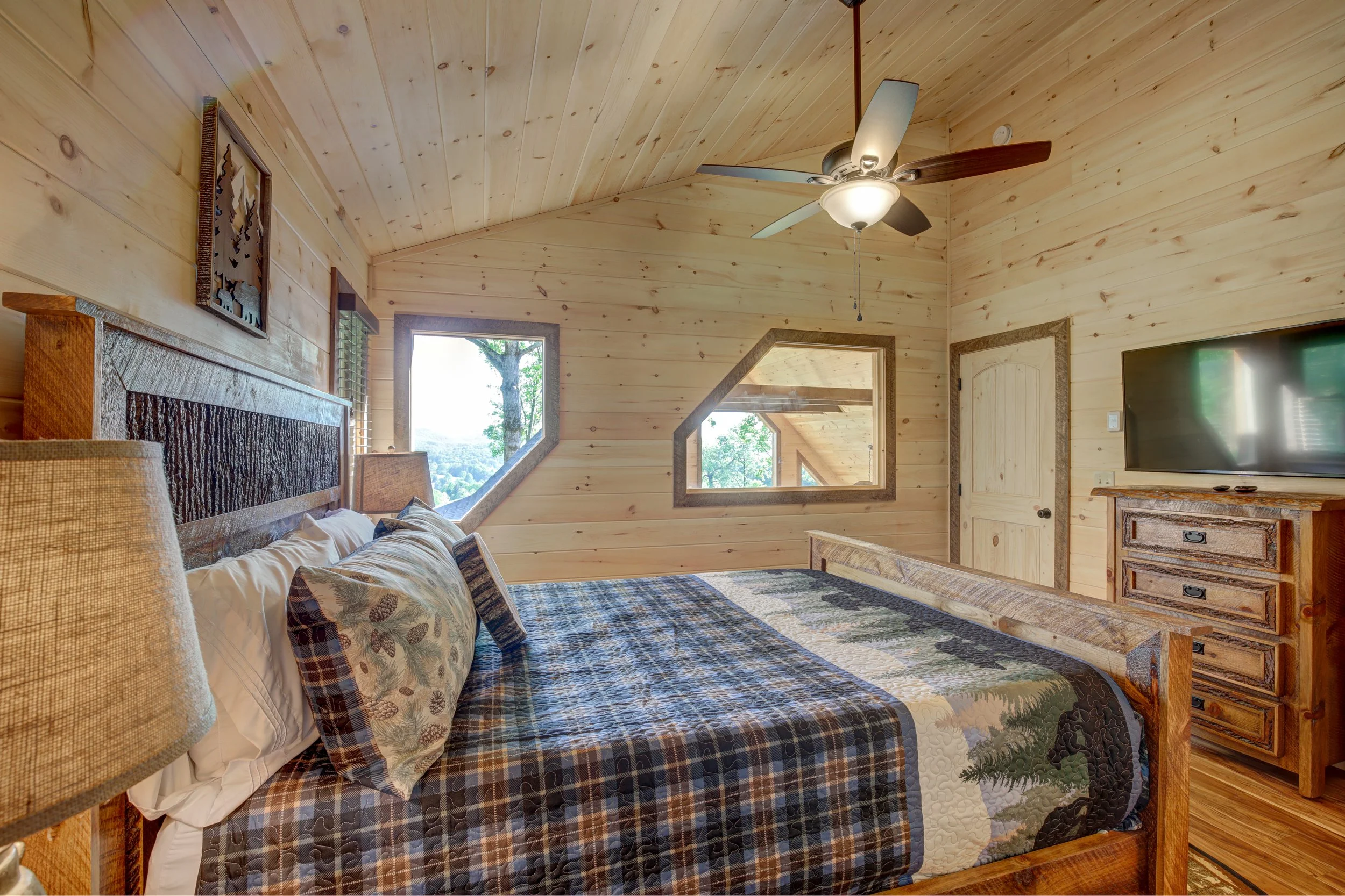 2 High Meadow Ct-29.jpg