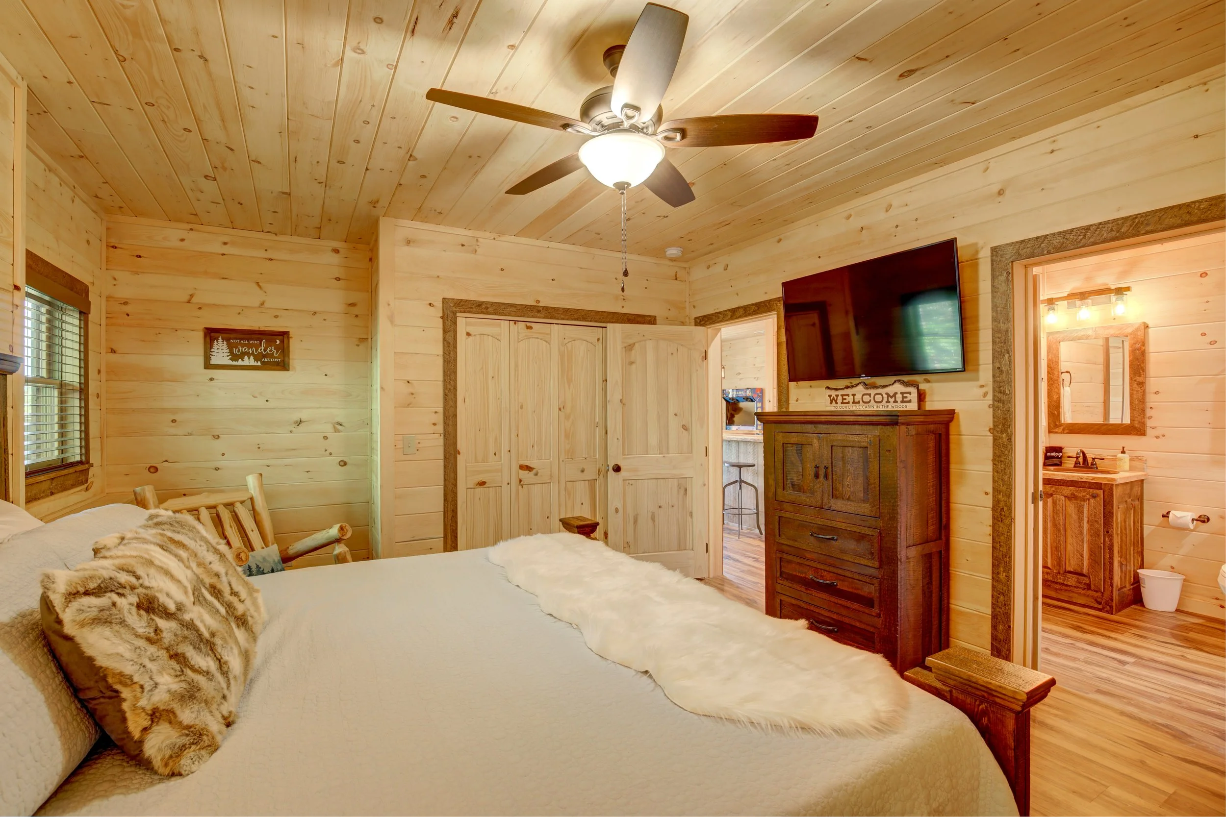 2 High Meadow Ct-49.jpg