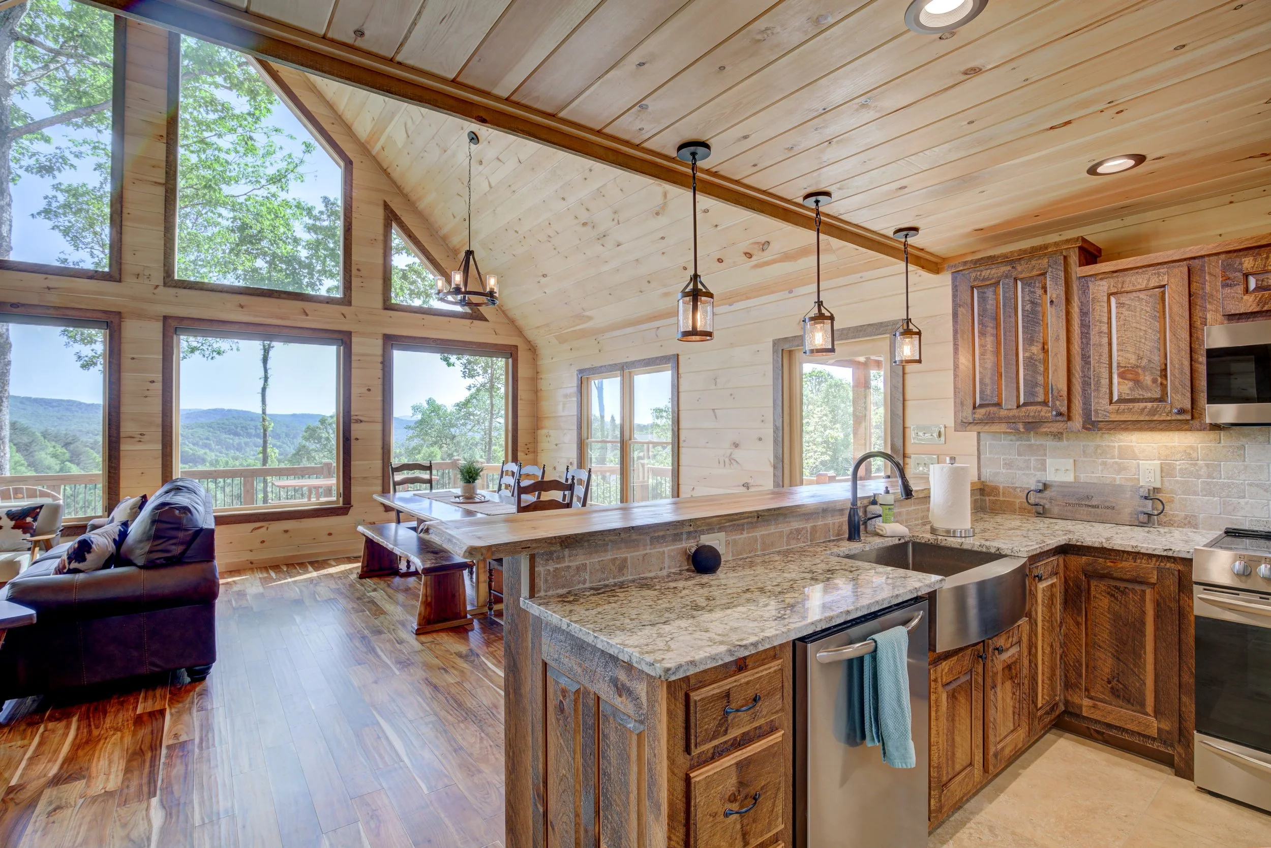 2 High Meadow Ct-9.jpg