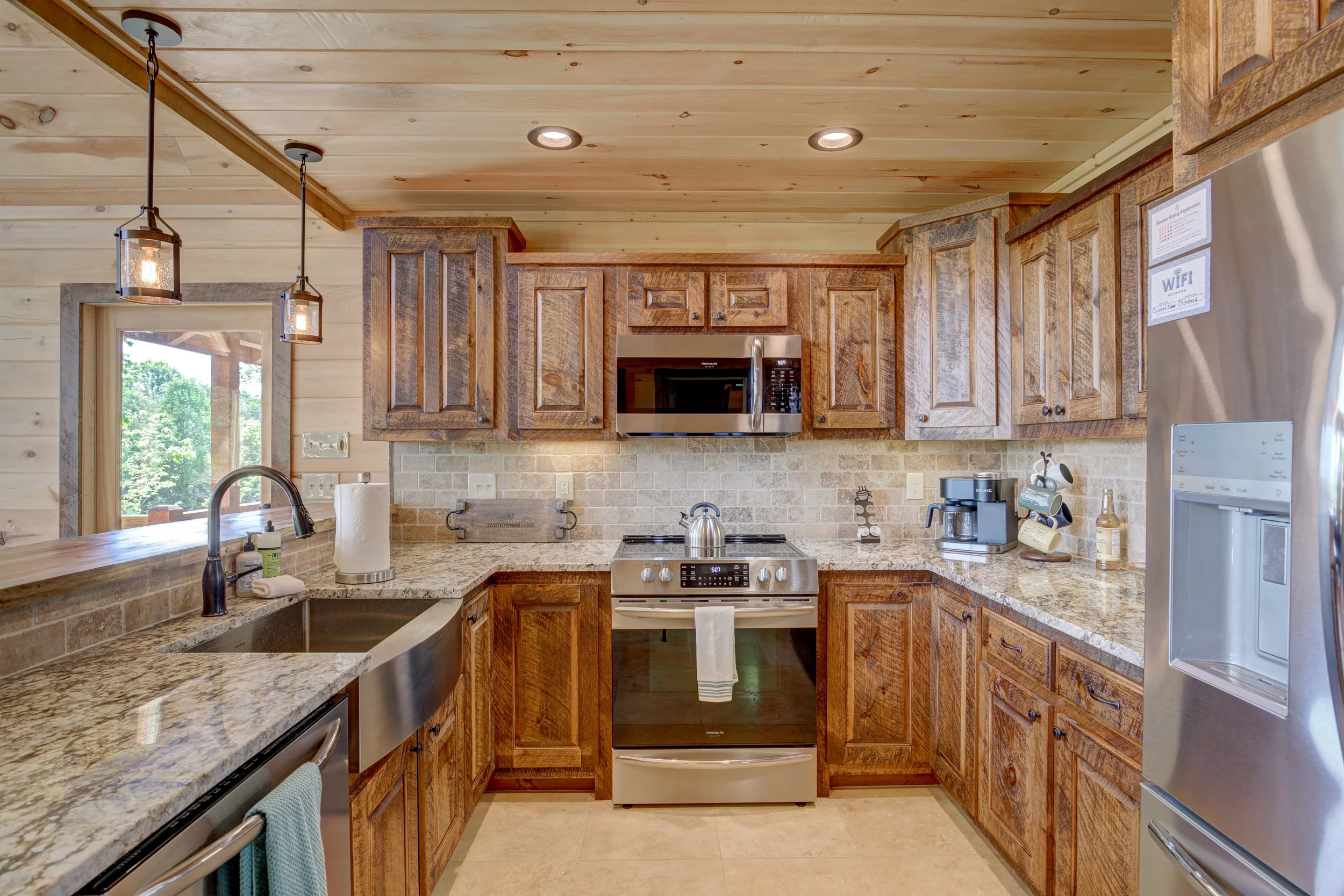 2 High Meadow Ct-6.jpg