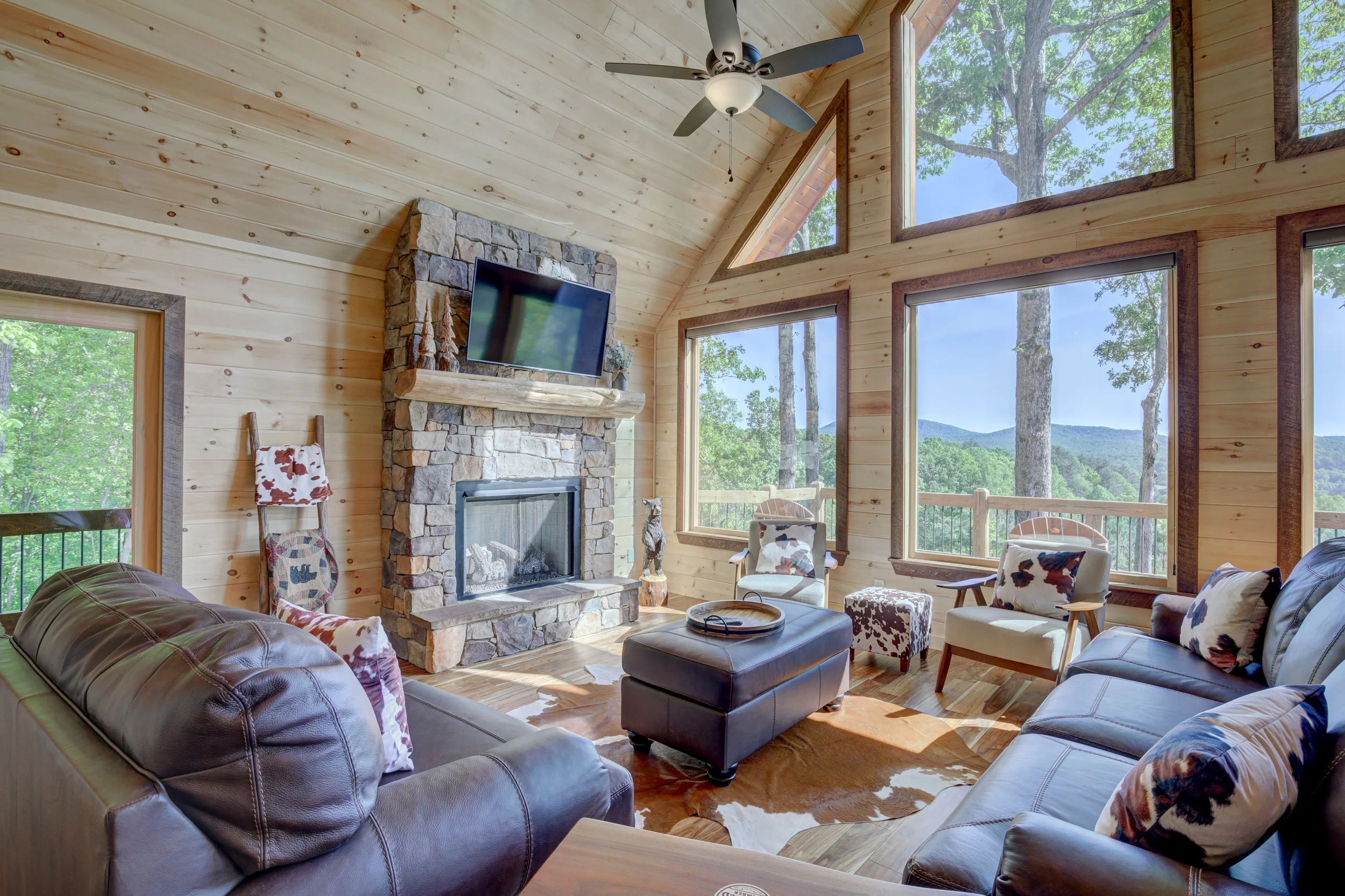 2 High Meadow Ct-18.jpg
