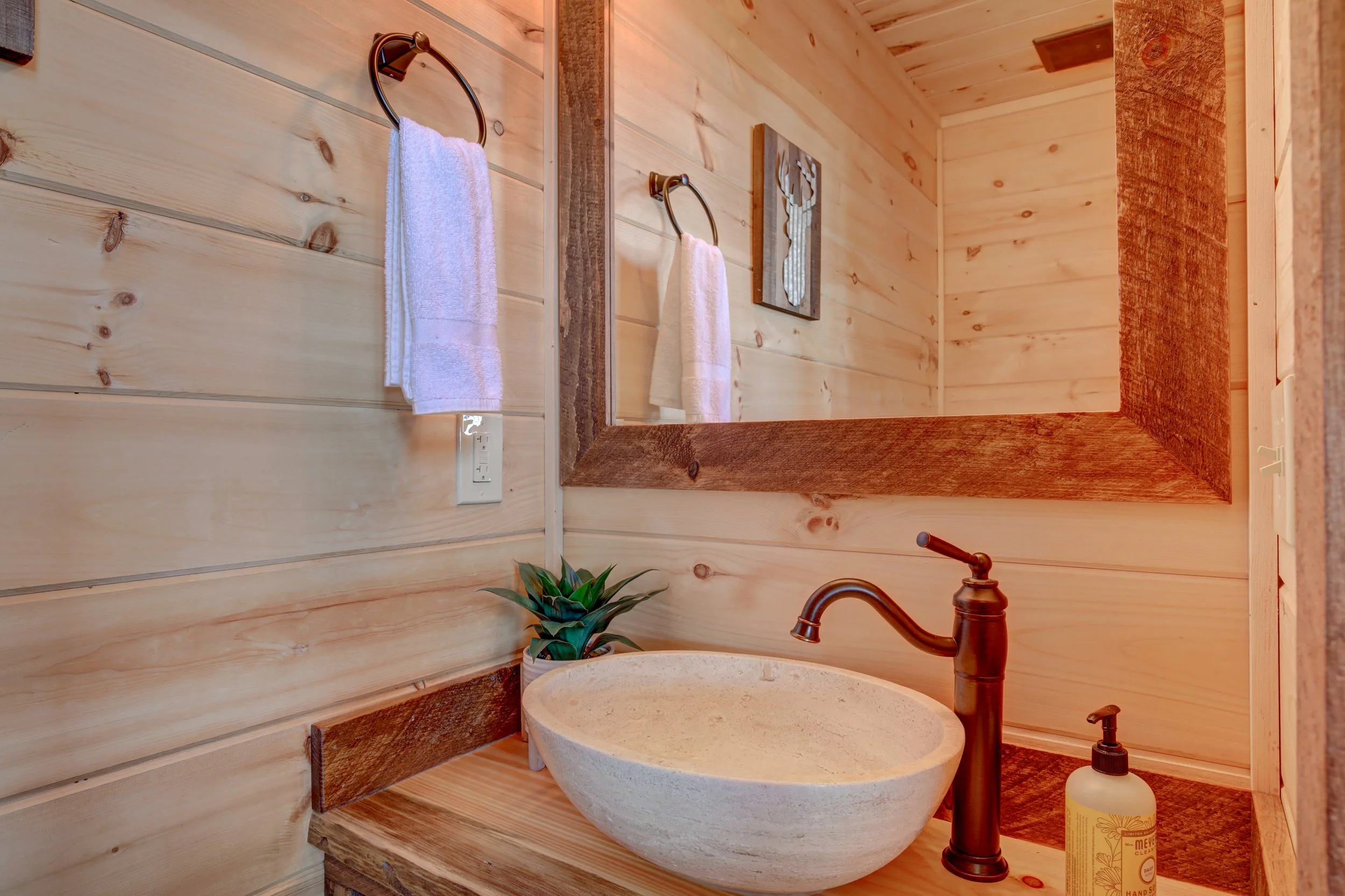 2 High Meadows Ct V2-1.jpg