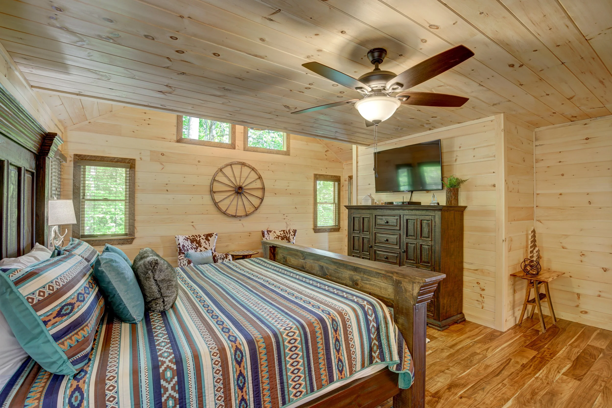 2 High Meadow Ct-11.jpg