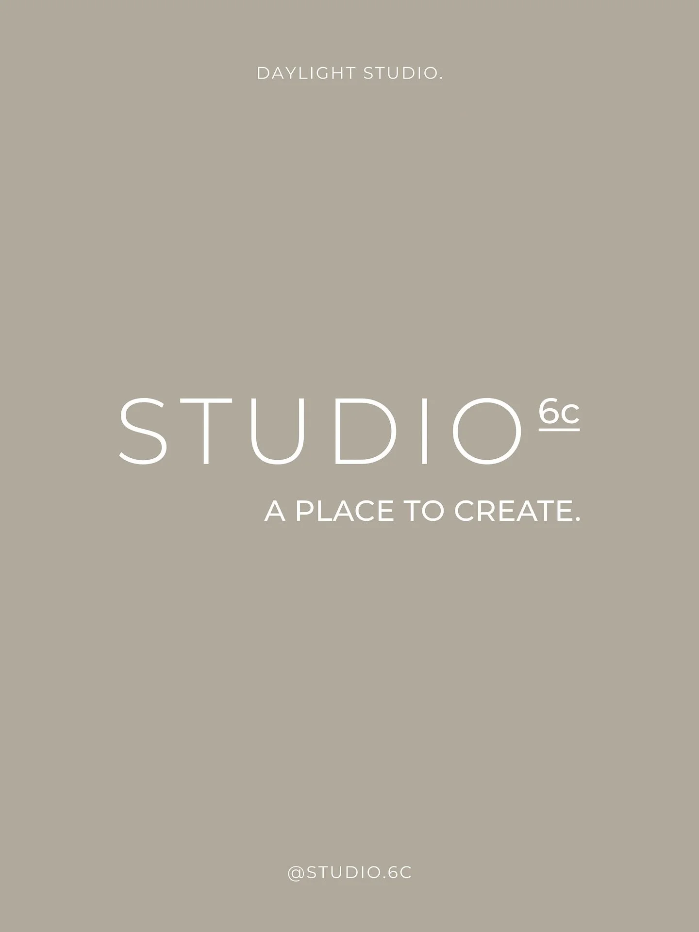 STUDIO FACTs &amp; FAQs | everything you might want to know about shooting here. 📸 &rarr;

follter the @studio.6c for more
____________

check out my website |  link in bio.
⠀
photo studio | @studio.6c 
photography | @sarahmatzerphotography 
design 