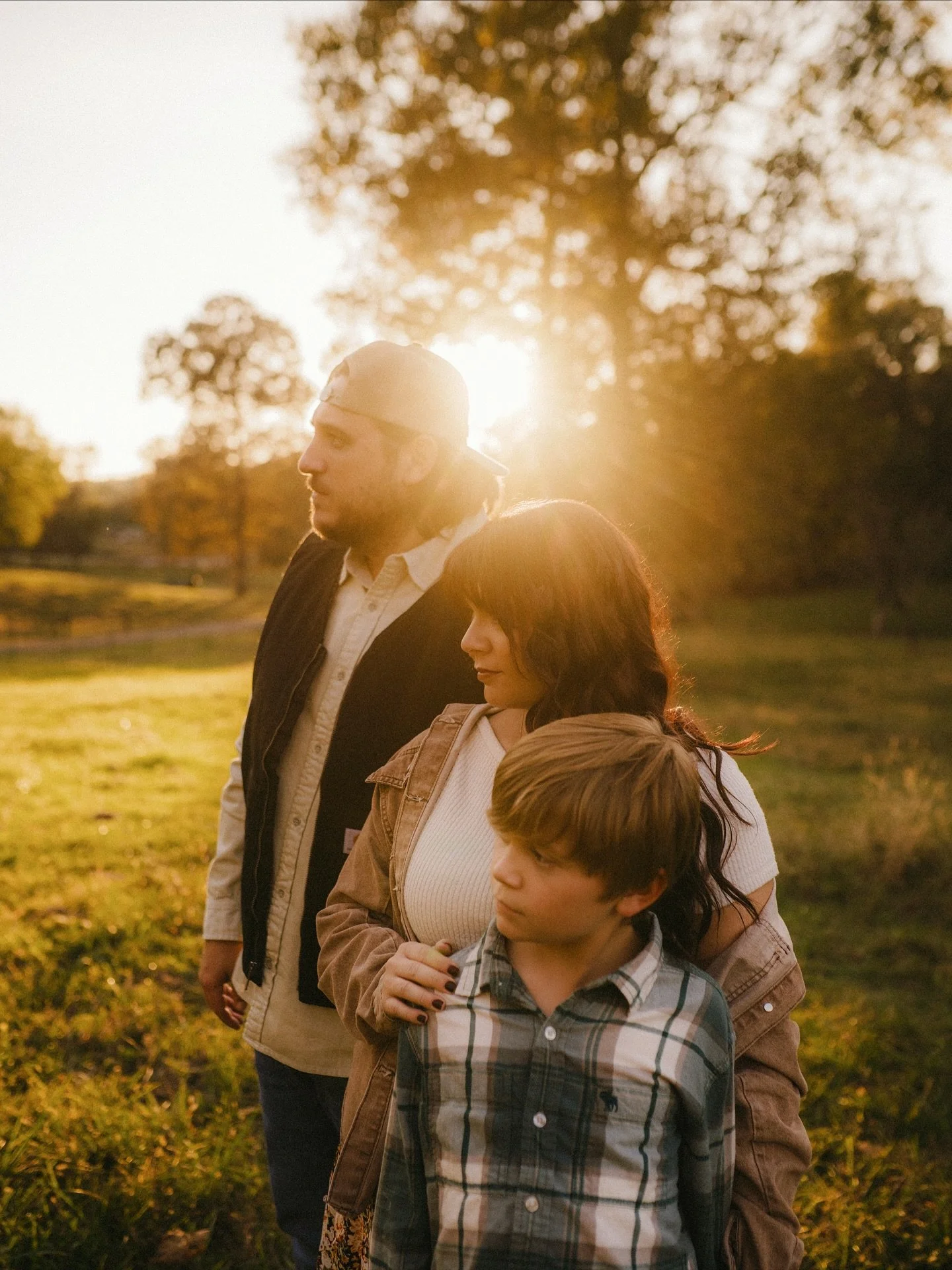 The sweetest lil fam - so snuggly and what a perfect day for a session. My heart is full!