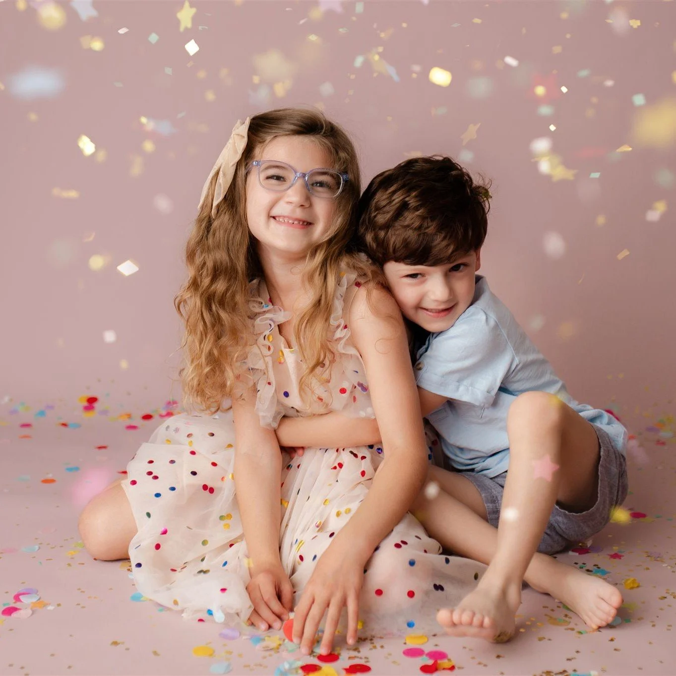 February 28th-March 1st!

Last Call for my Confetti Glitter Sessions - I am organizing and sending out all the things for those who booked already, so I wanted to post one last time as I have just a couple of slots left! 

Details: $385/10 digital fi
