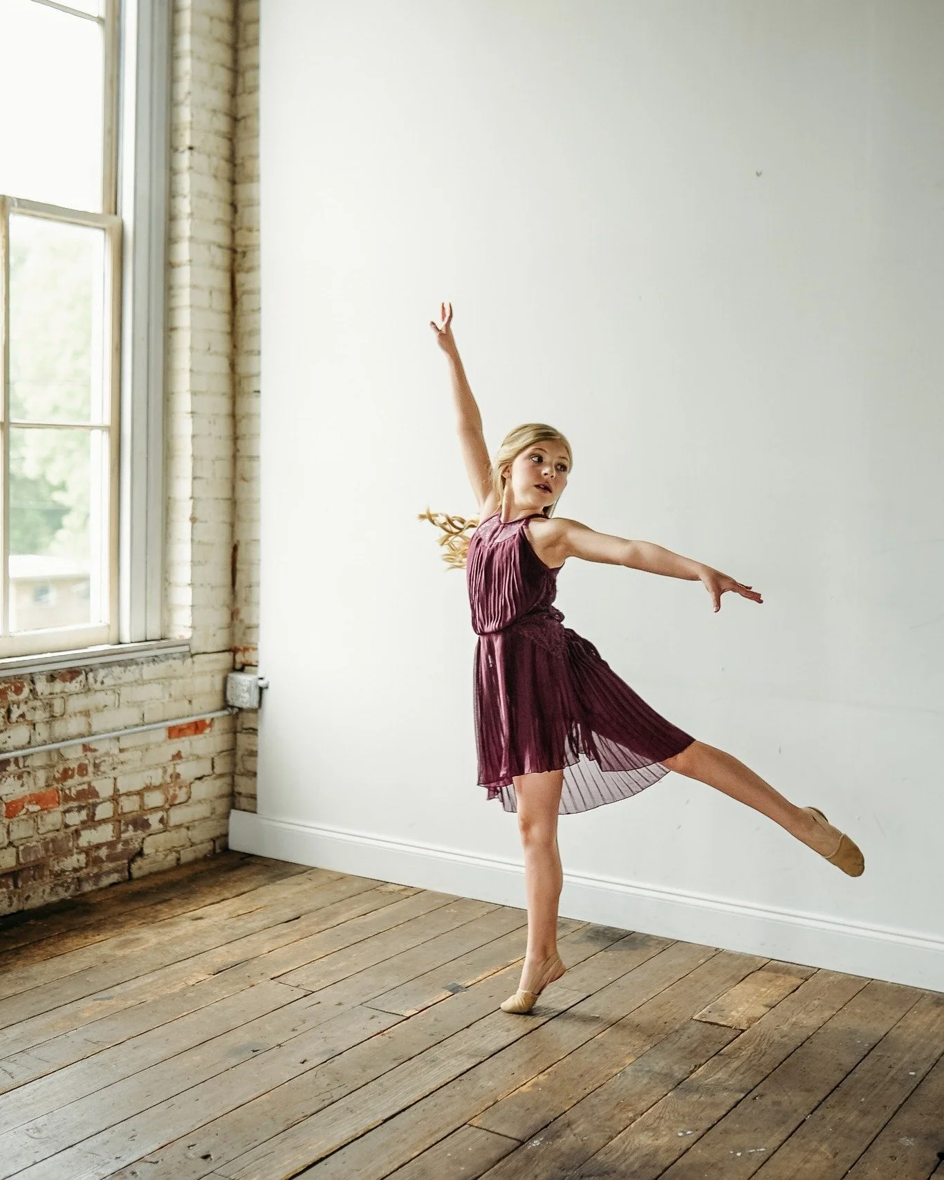 I never get tired of photographing dancer Mini sessions!