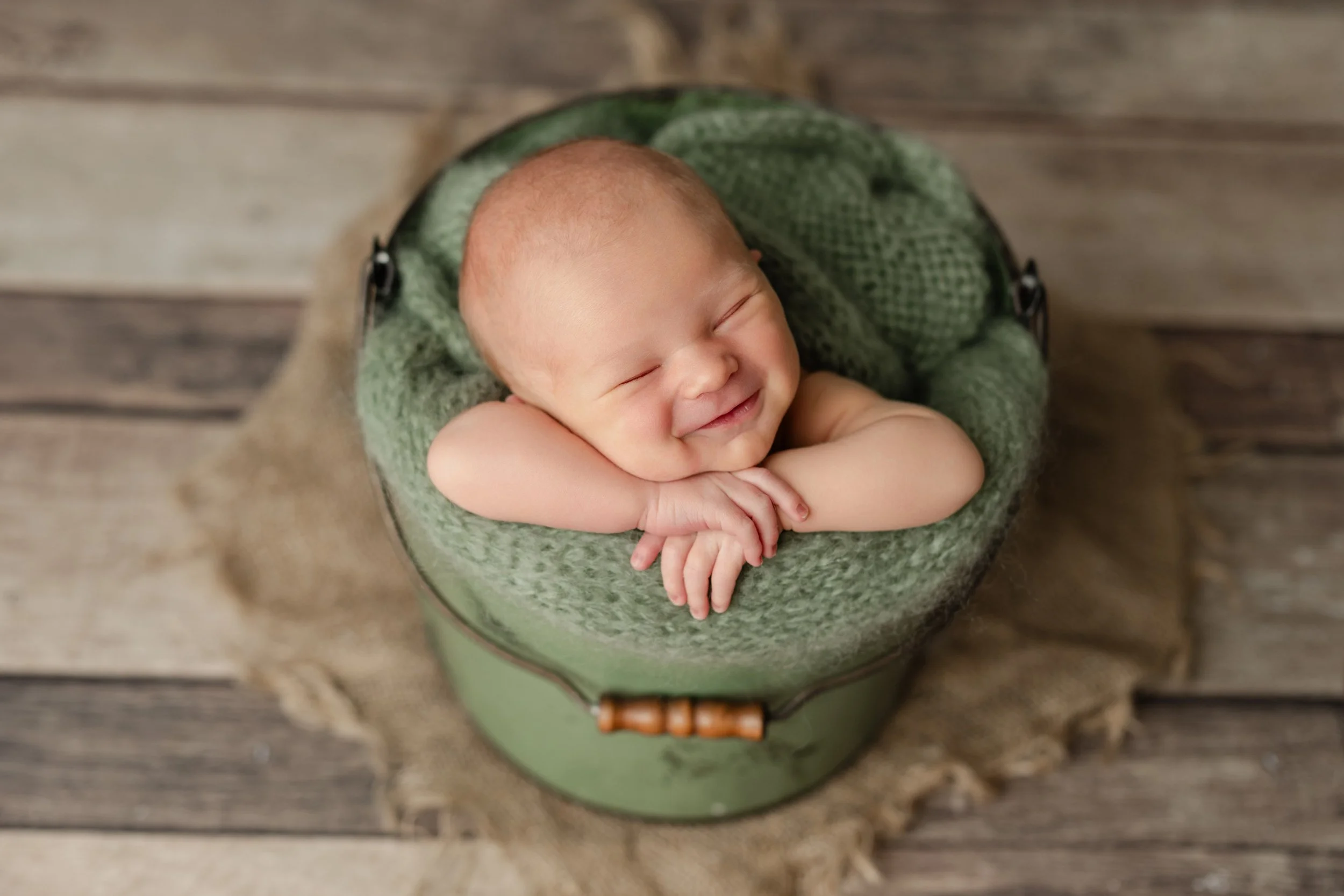 newborn photography birmingham trussville springville alabama studio newborn photography lane weichman photography
