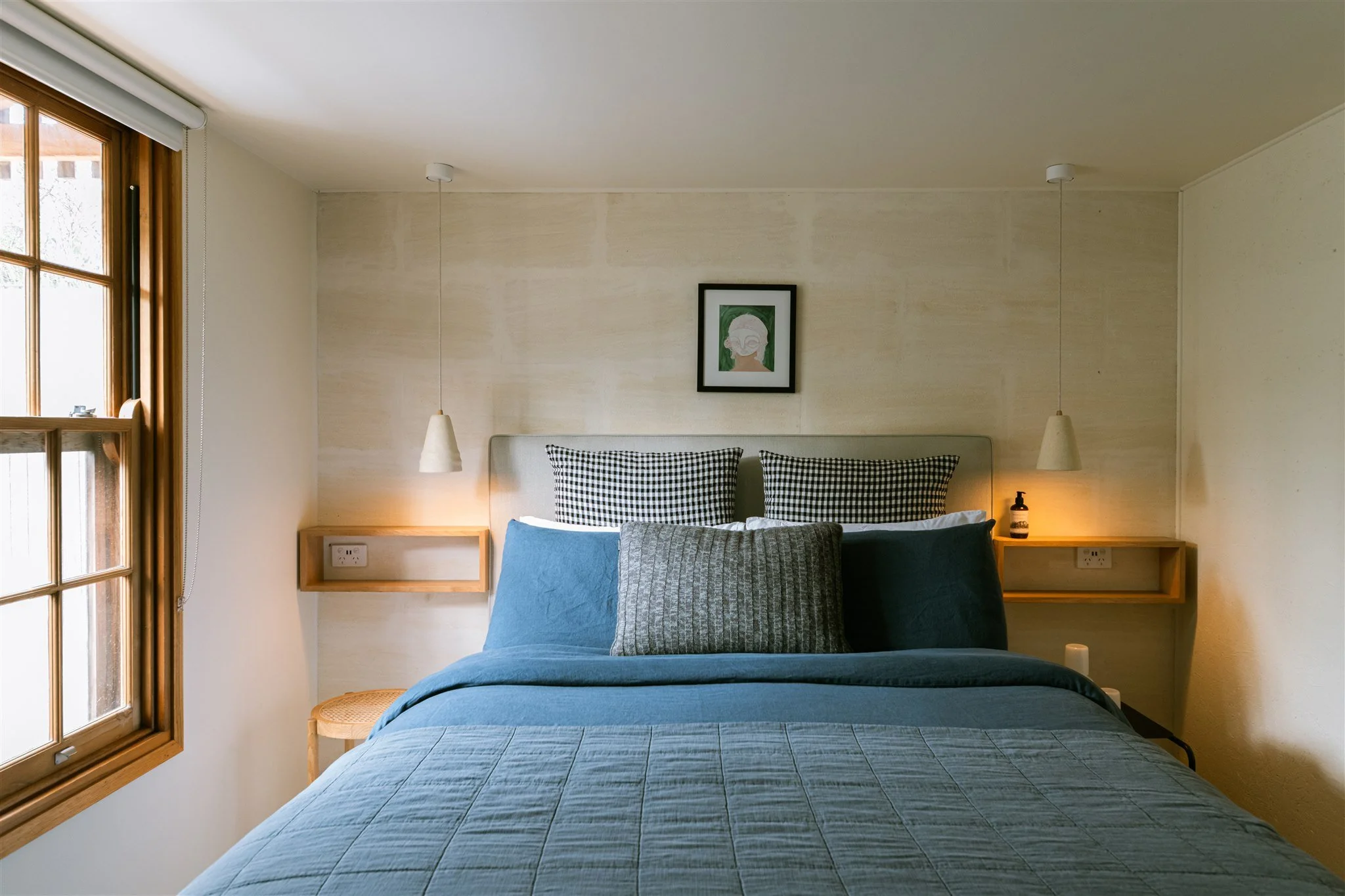 Master bedroom - Queen with Ensuite