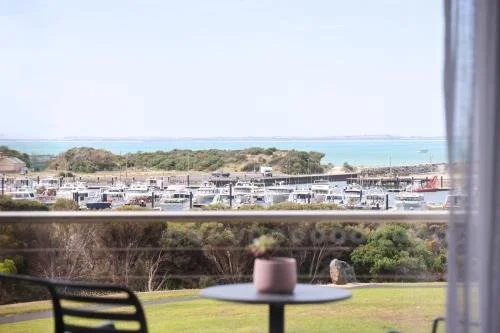Harbour View Motel