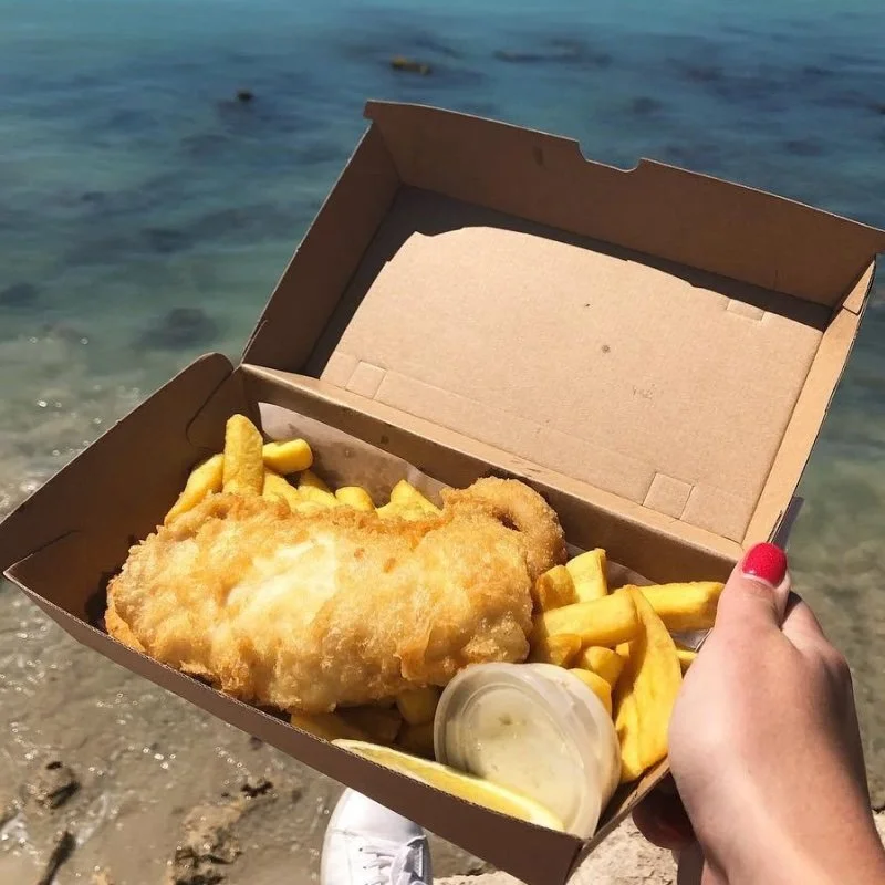 ROBE SEAFOOD & TAKEAWAY • 21 Victoria Street, Robe • Wed–Fri from 5pm • Sat–Sun from 11.30am