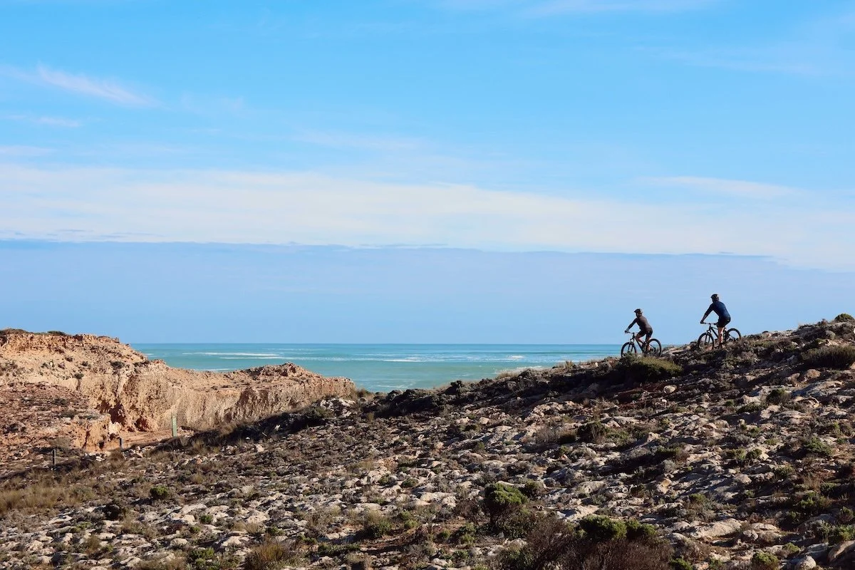TRACX ROBE ADVENTURE TOURS - guided mountain bike tours. 